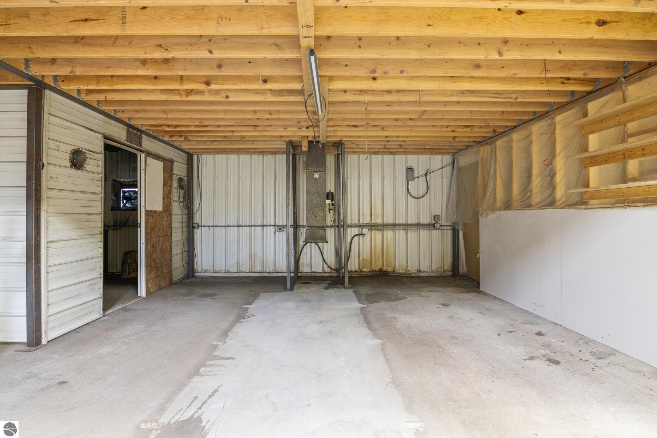 12100 S Plowman Road