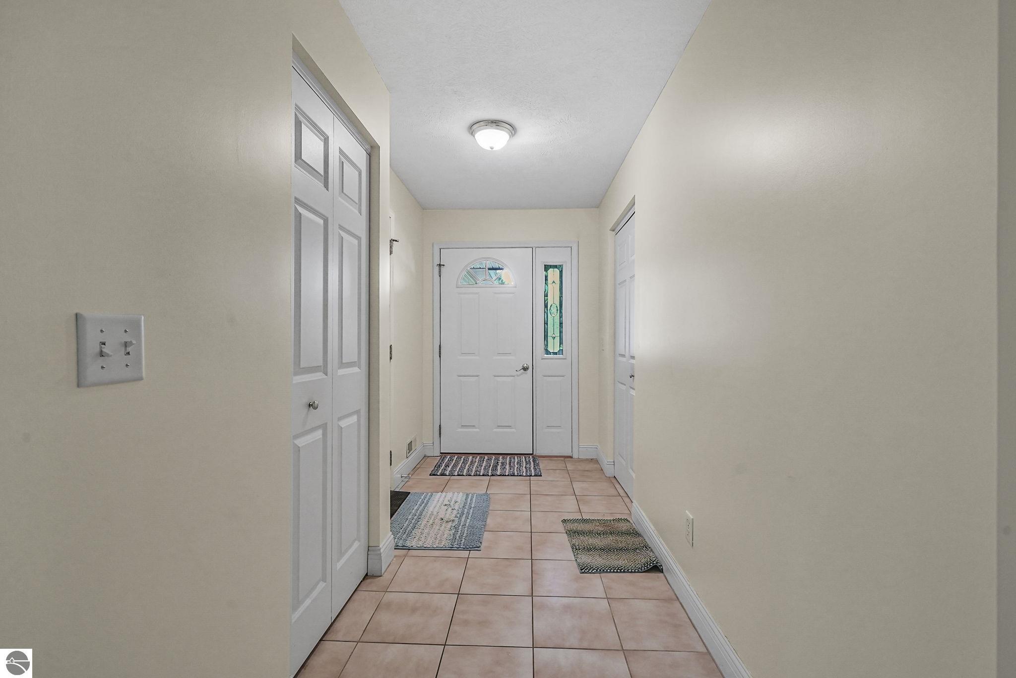 12053 S Elk Run