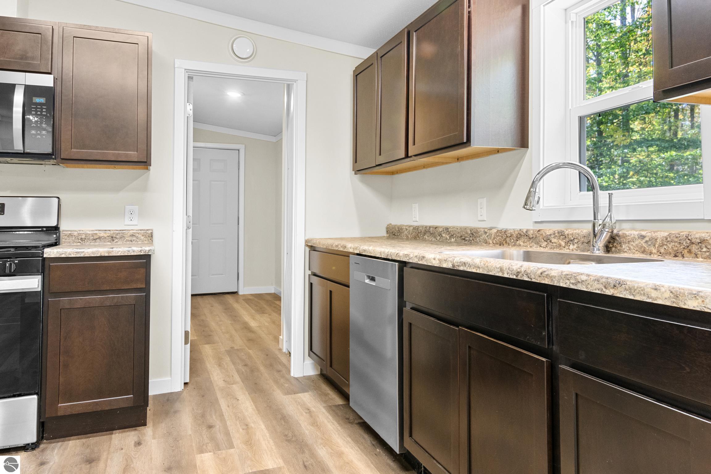 7273 Cadillac Highway