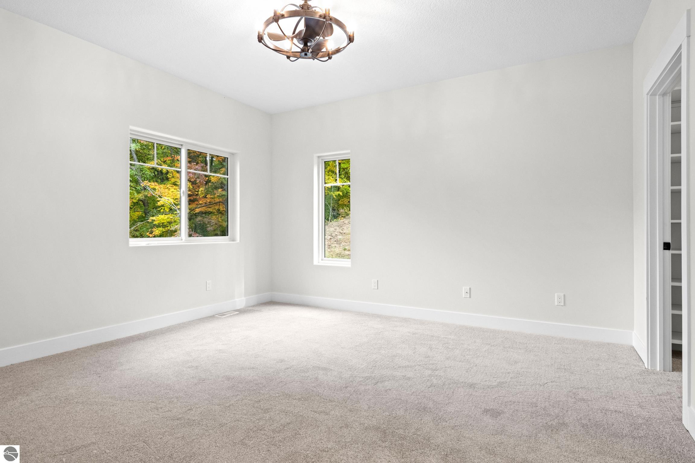 4900 S Sugar Loaf Mountain Road, Cedar