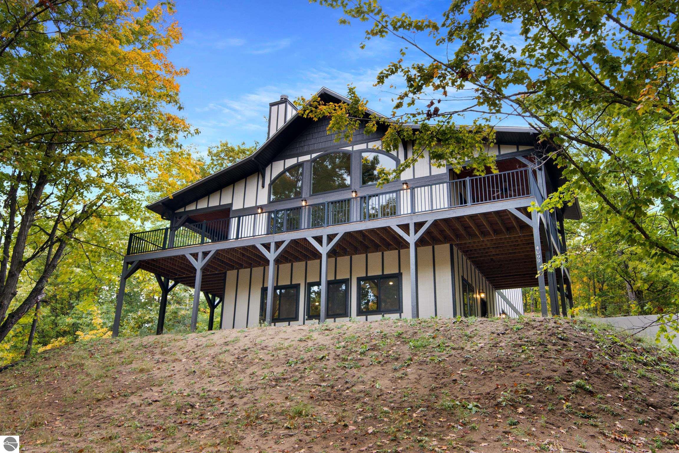 4900 S Sugar Loaf Mountain Road, Cedar