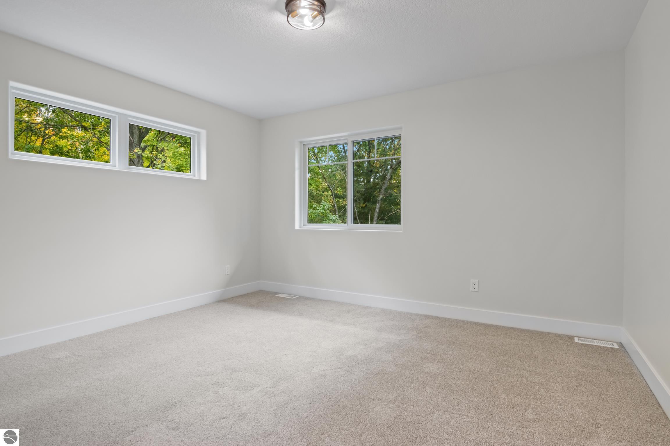 4900 S Sugar Loaf Mountain Road, Cedar