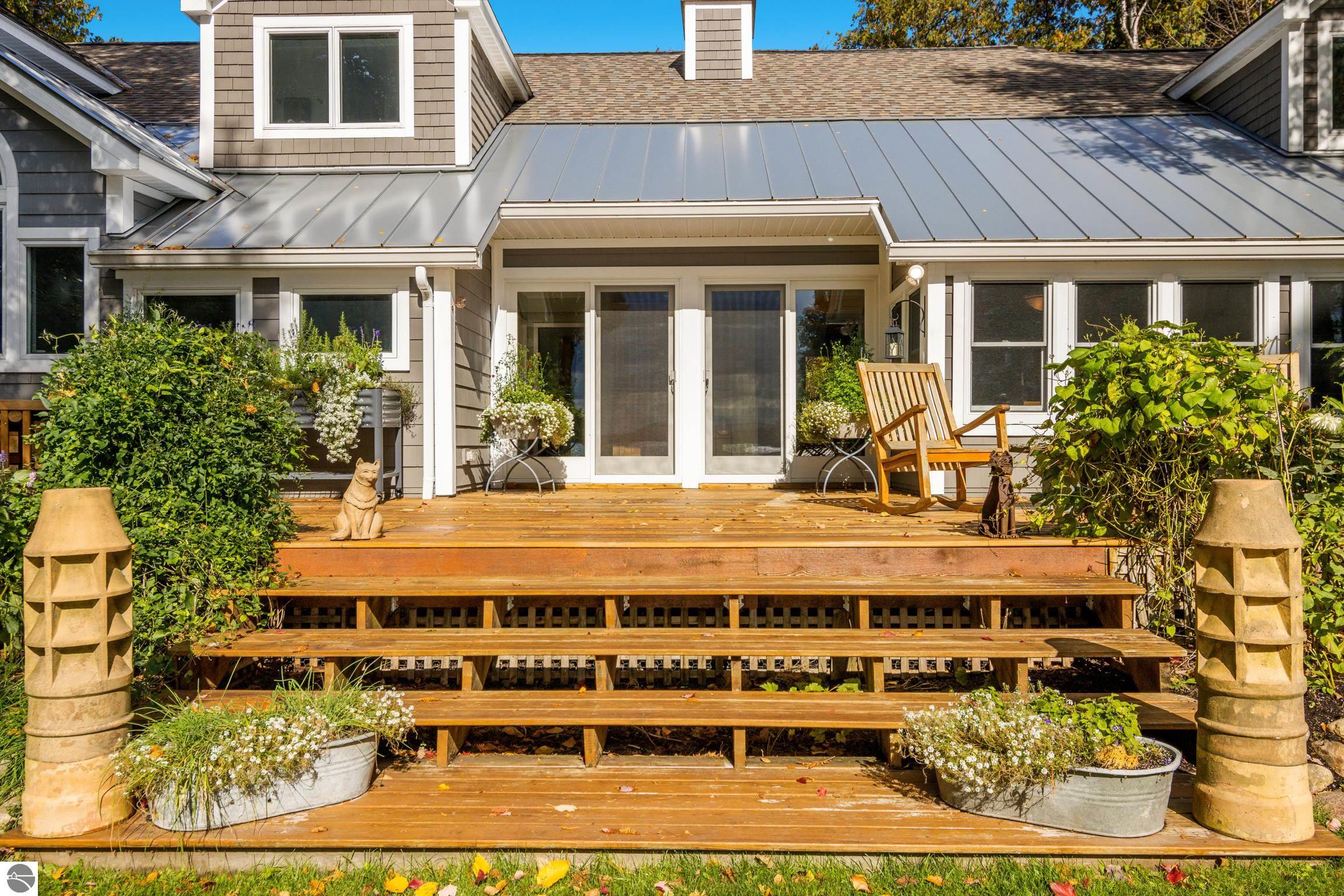 348 E Sugar Bay Lane, Cedar
