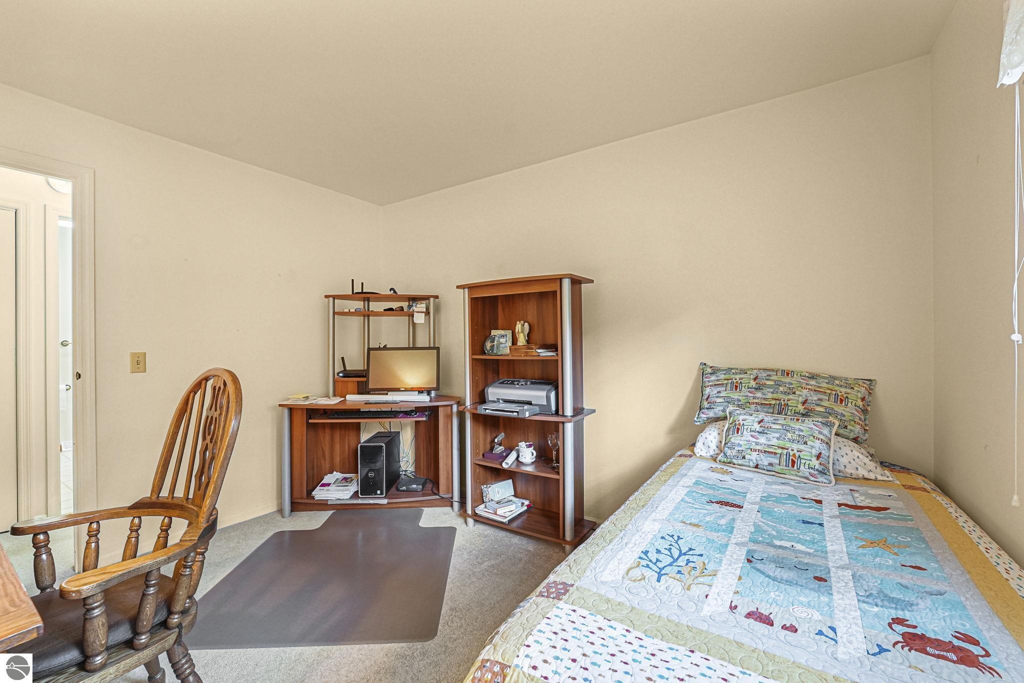 100 Maple Avenue, Frankfort