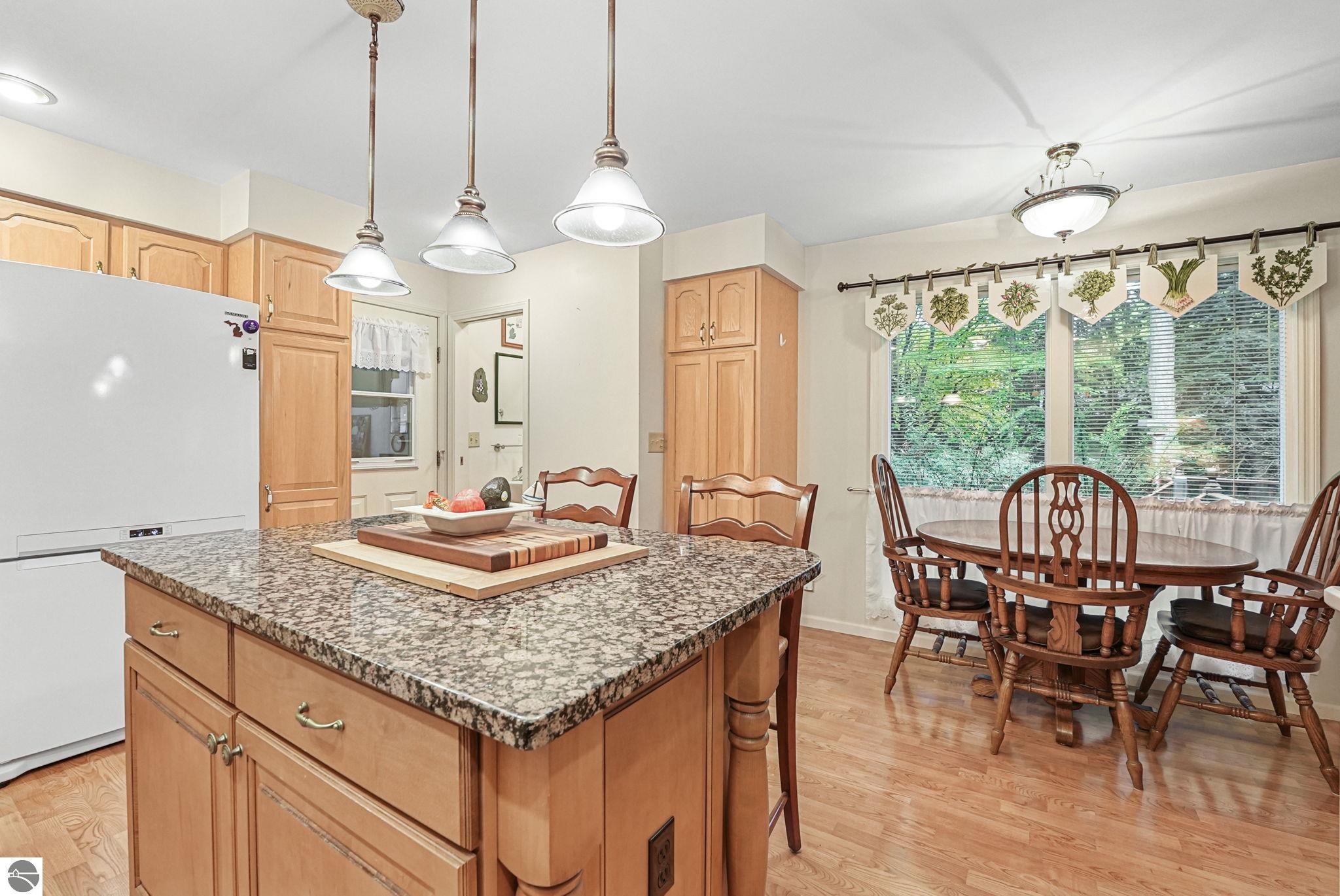 100 Maple Avenue, Frankfort