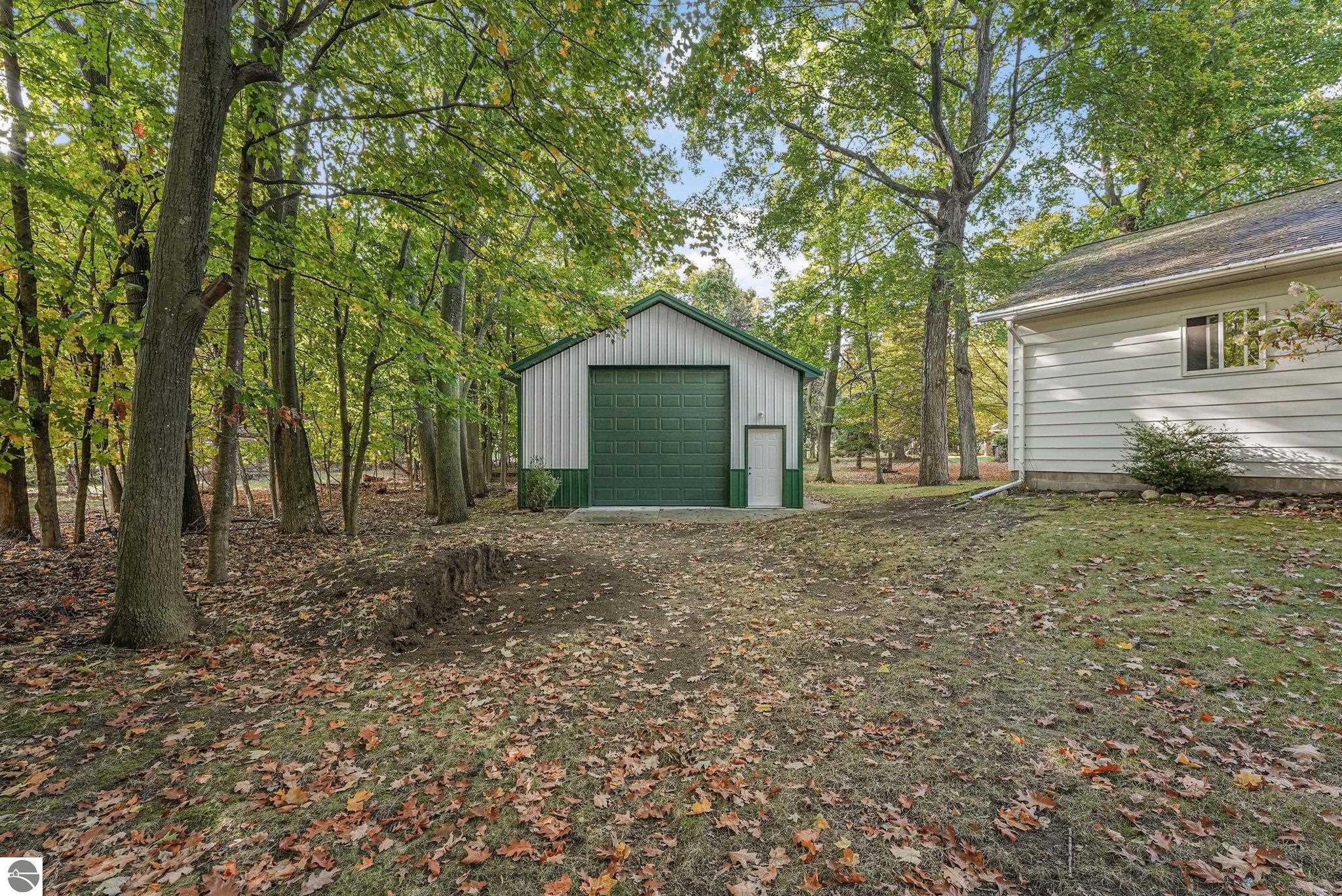100 Maple Avenue, Frankfort