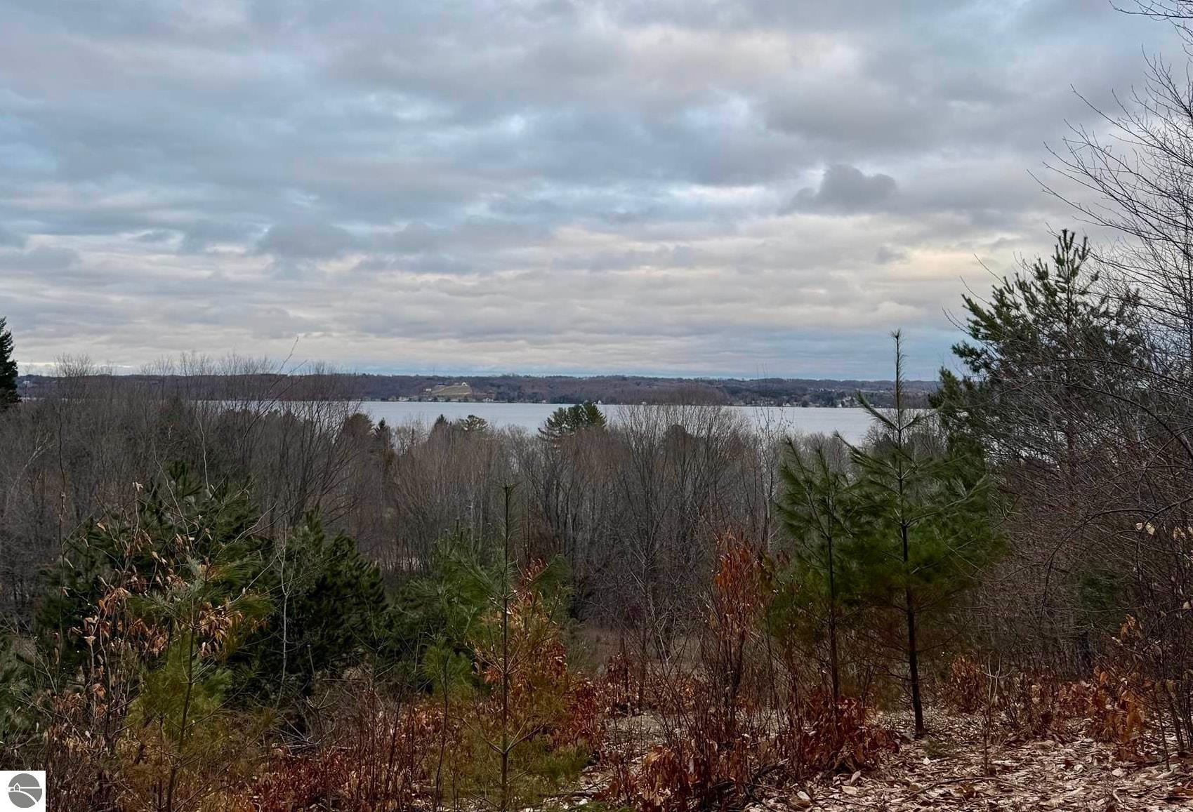 E Hidden Beech Drive