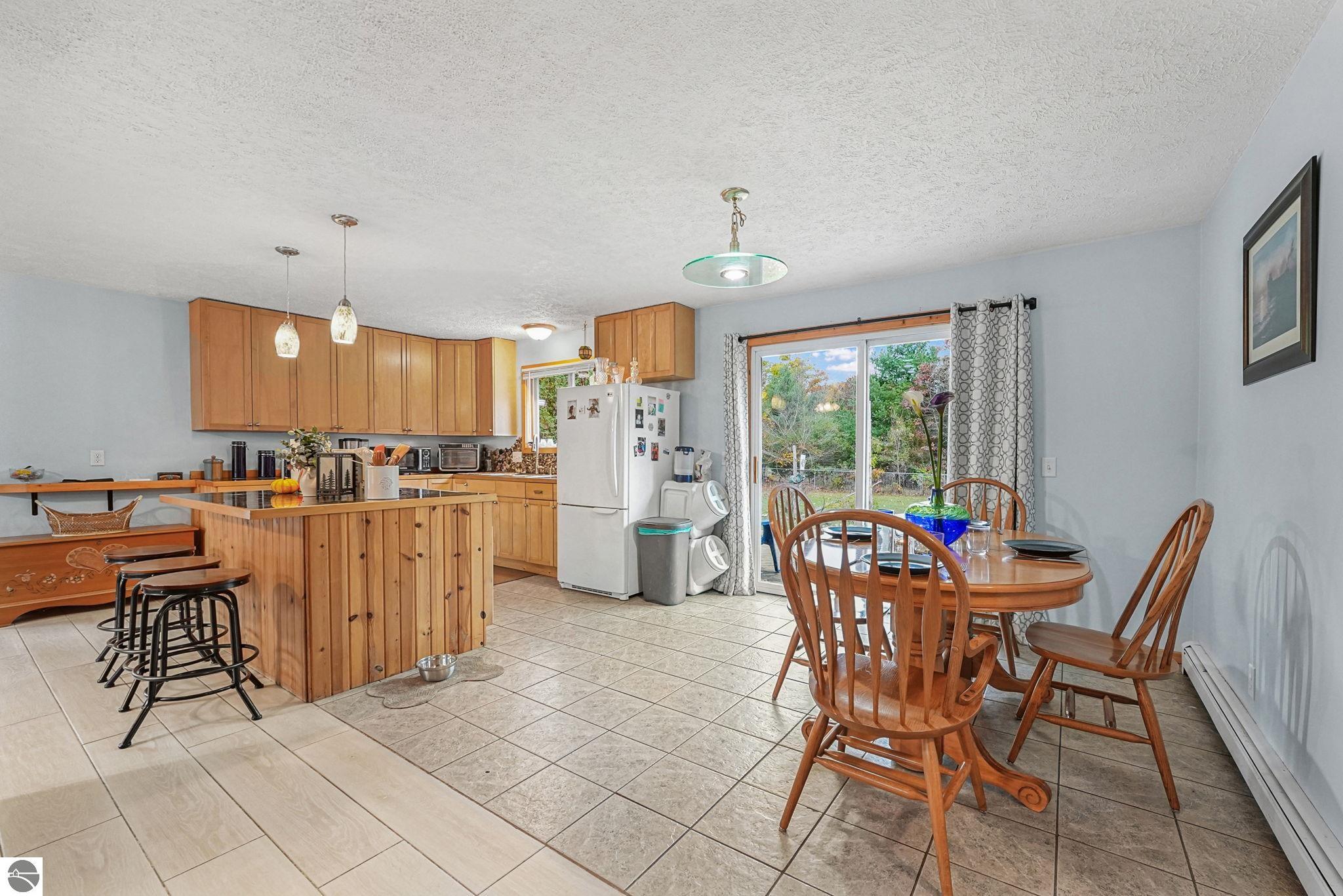 4537 Westridge Drive