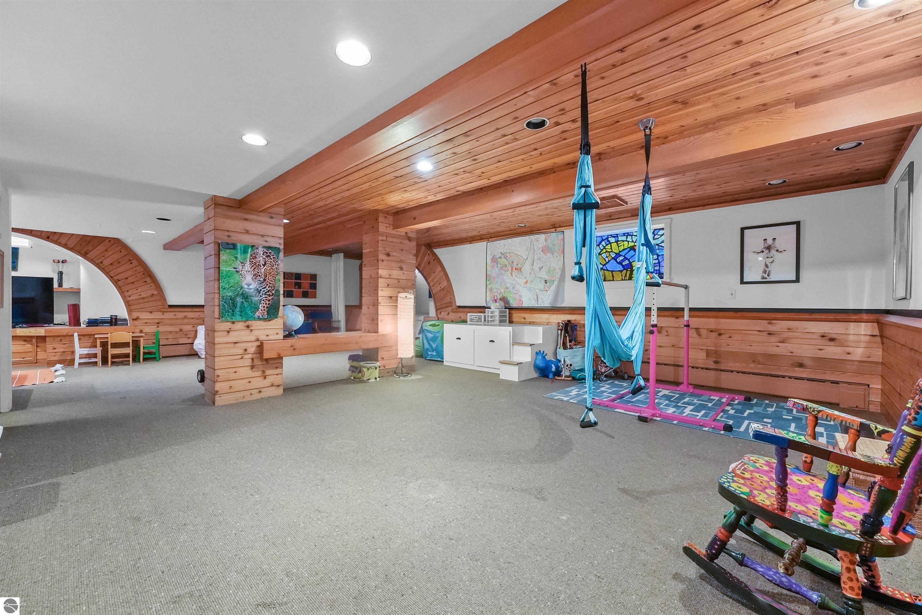 1310 Peninsula Court