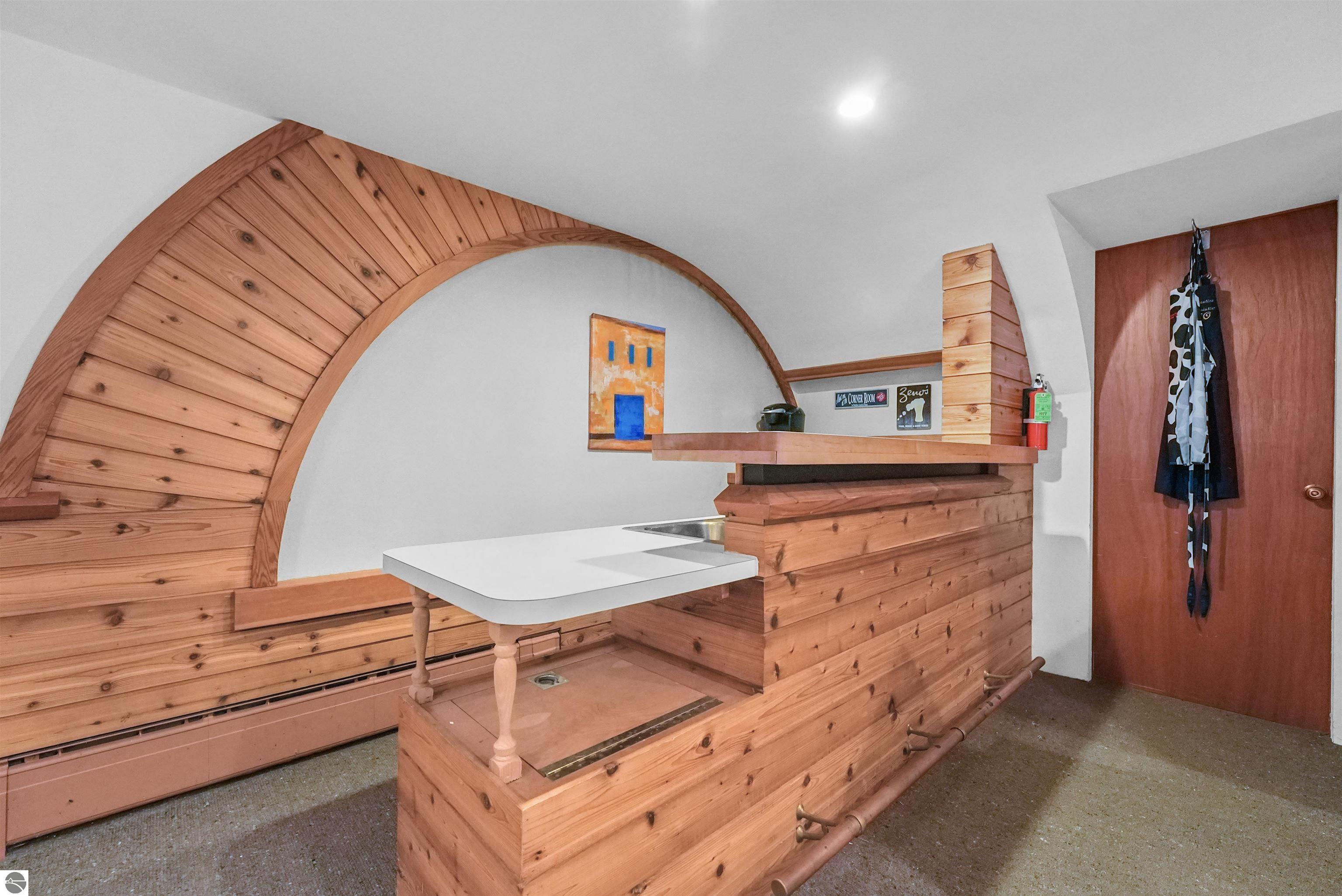 1310 Peninsula Court