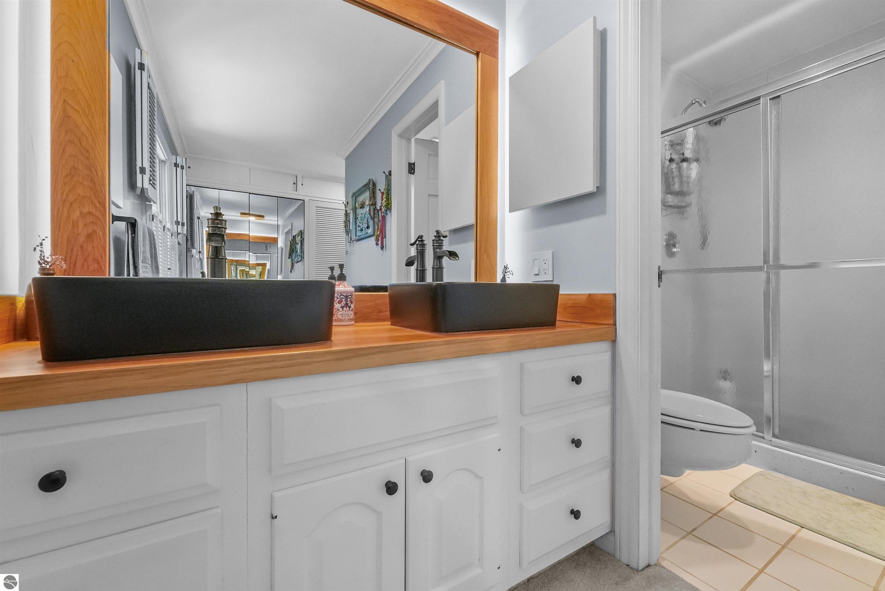 1310 Peninsula Court