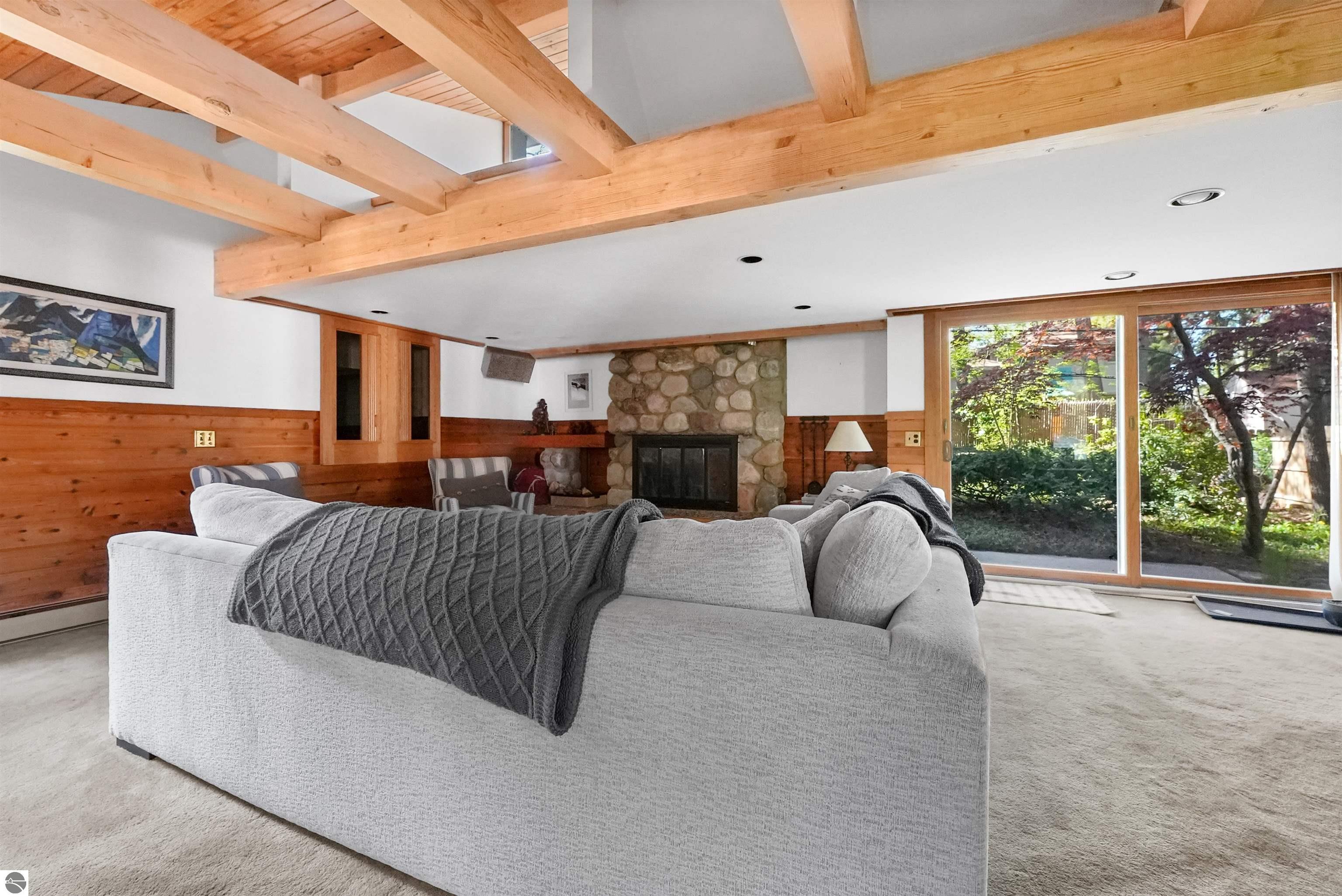 1310 Peninsula Court