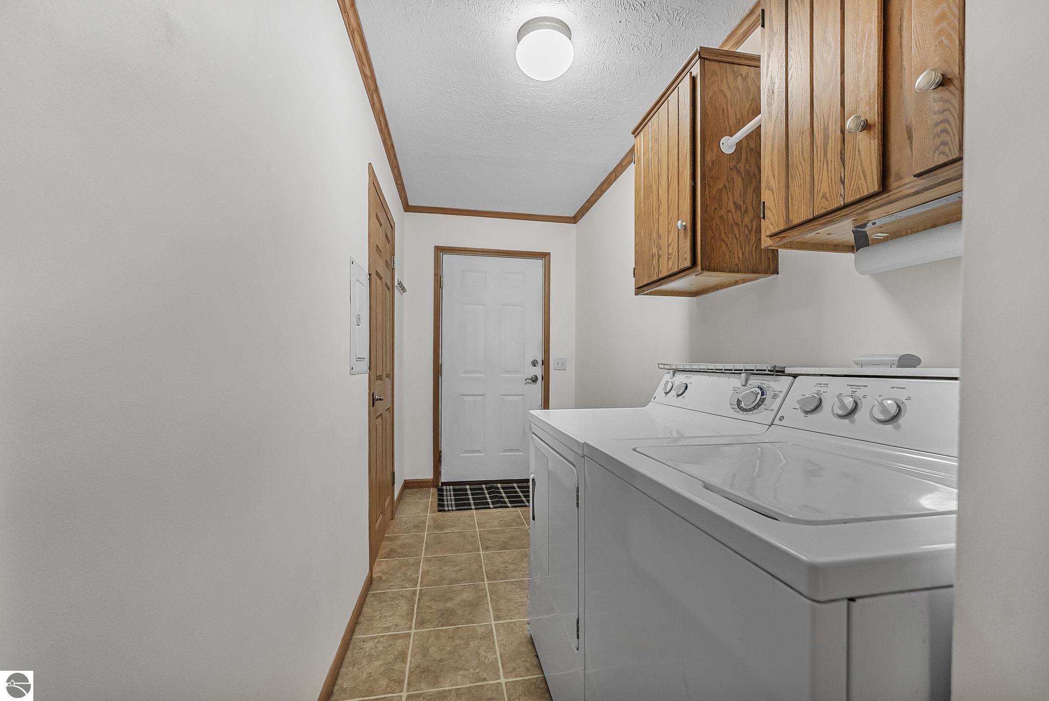 4046 White Birch Drive