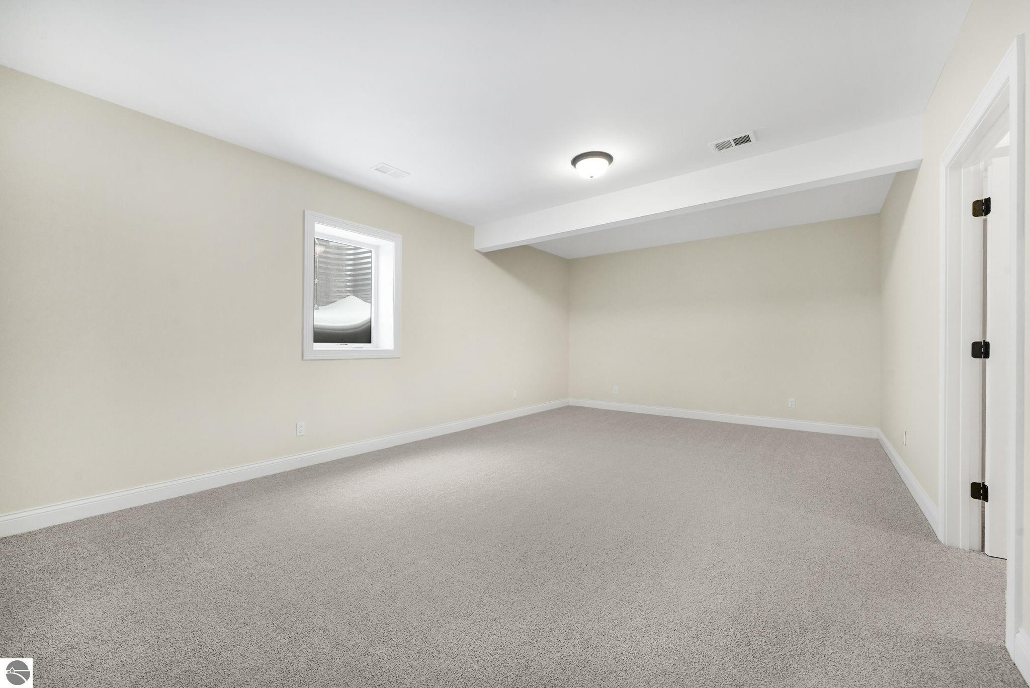 5037 Sheffer Farm Road