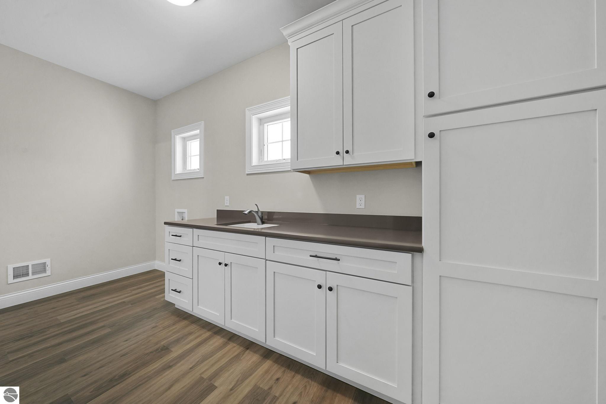 5037 Sheffer Farm Road