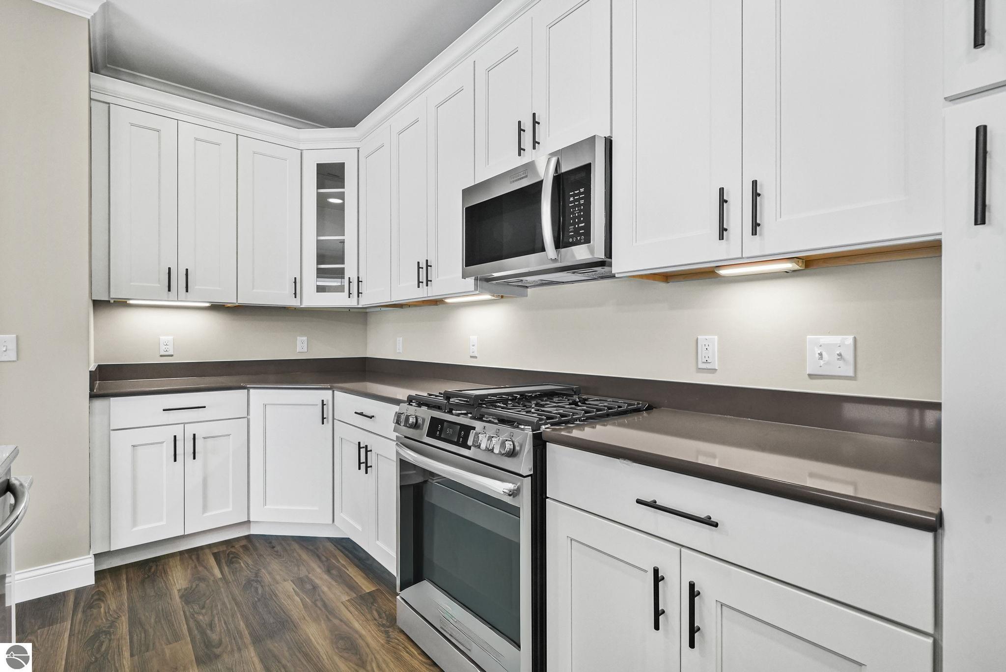 5037 Sheffer Farm Road