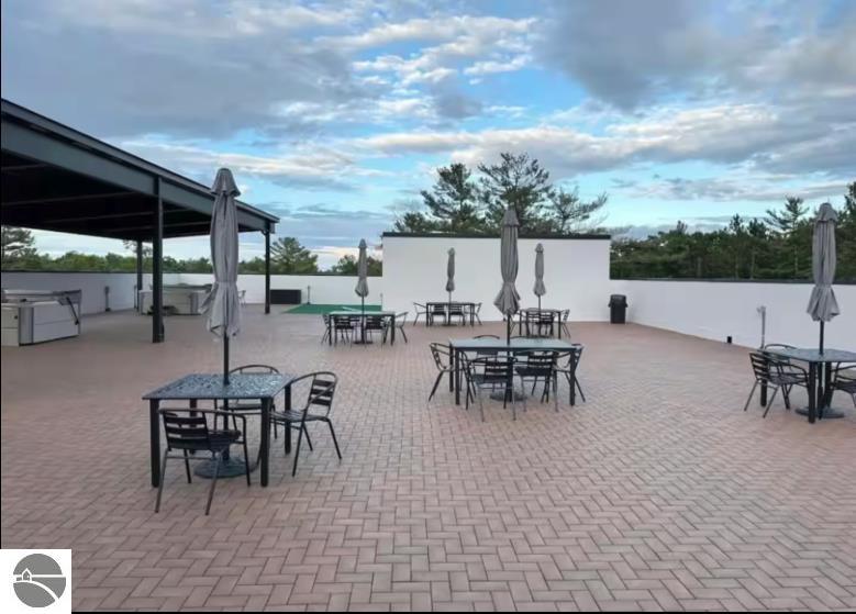 1825 E Eighth Street # 104