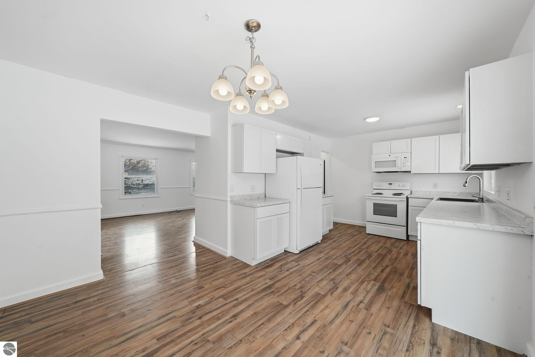 4032 Hearthside Drive