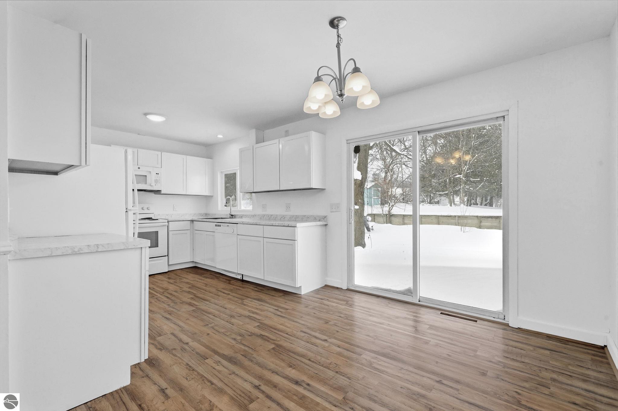 4032 Hearthside Drive