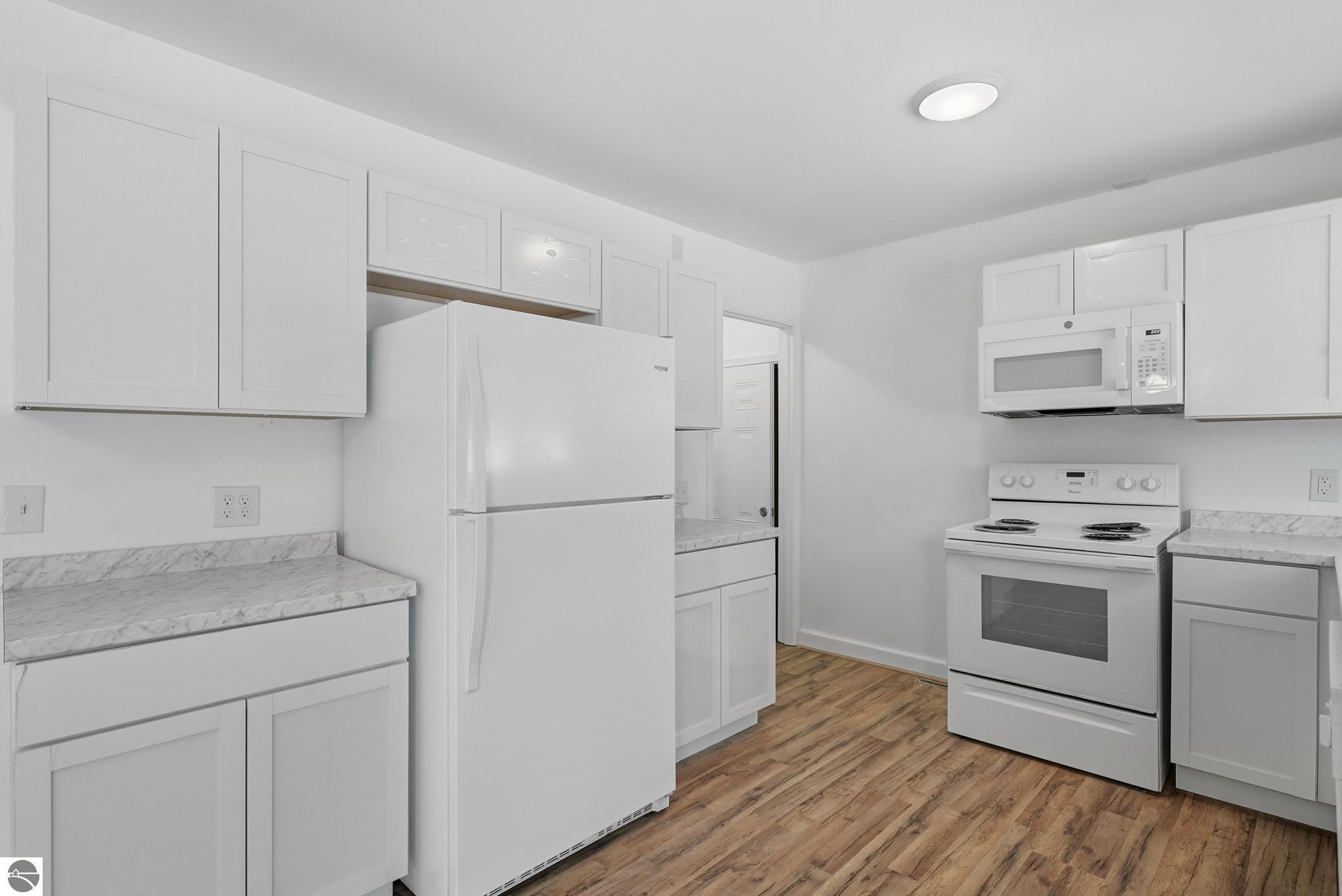 4032 Hearthside Drive