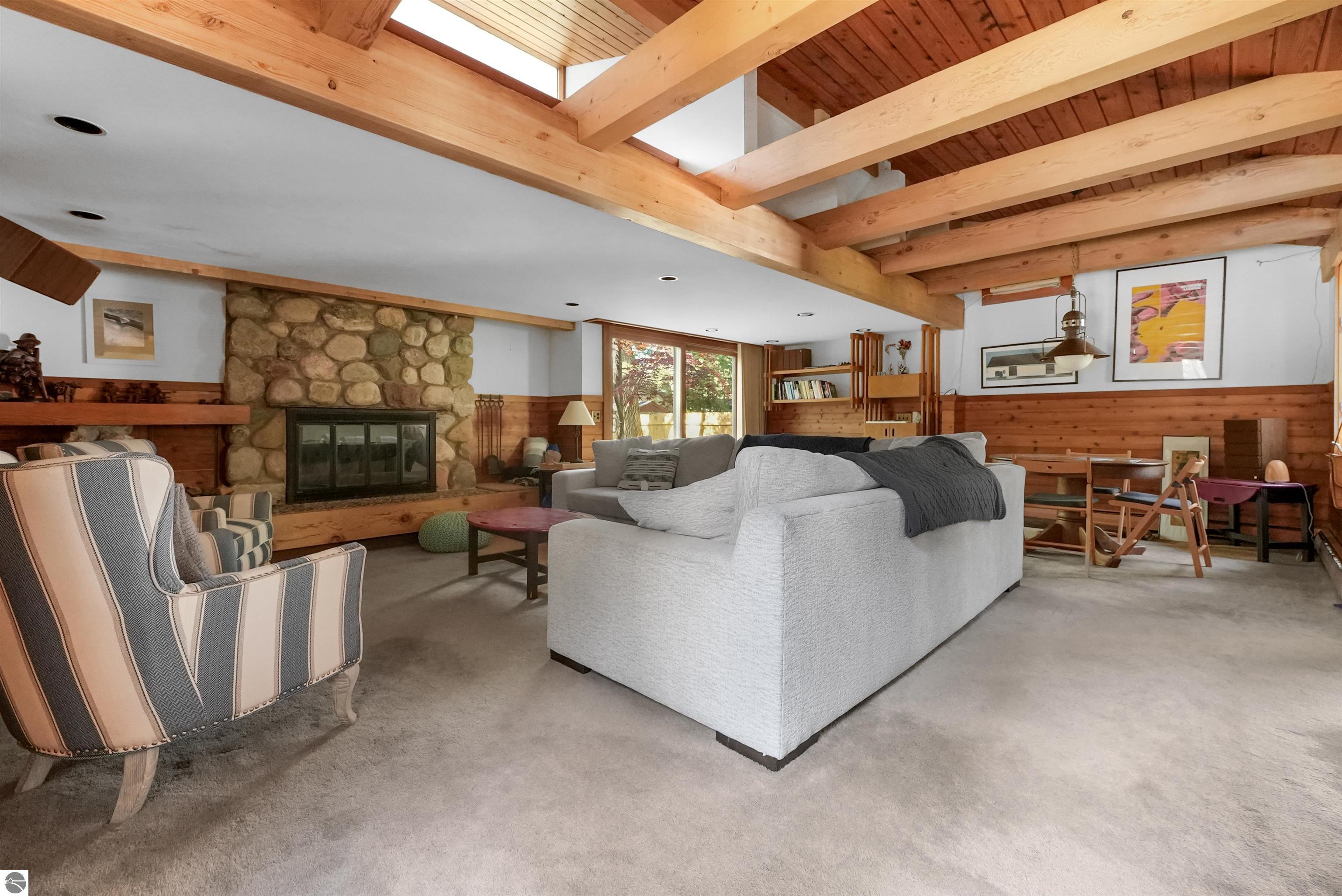 1310 Peninsula Court