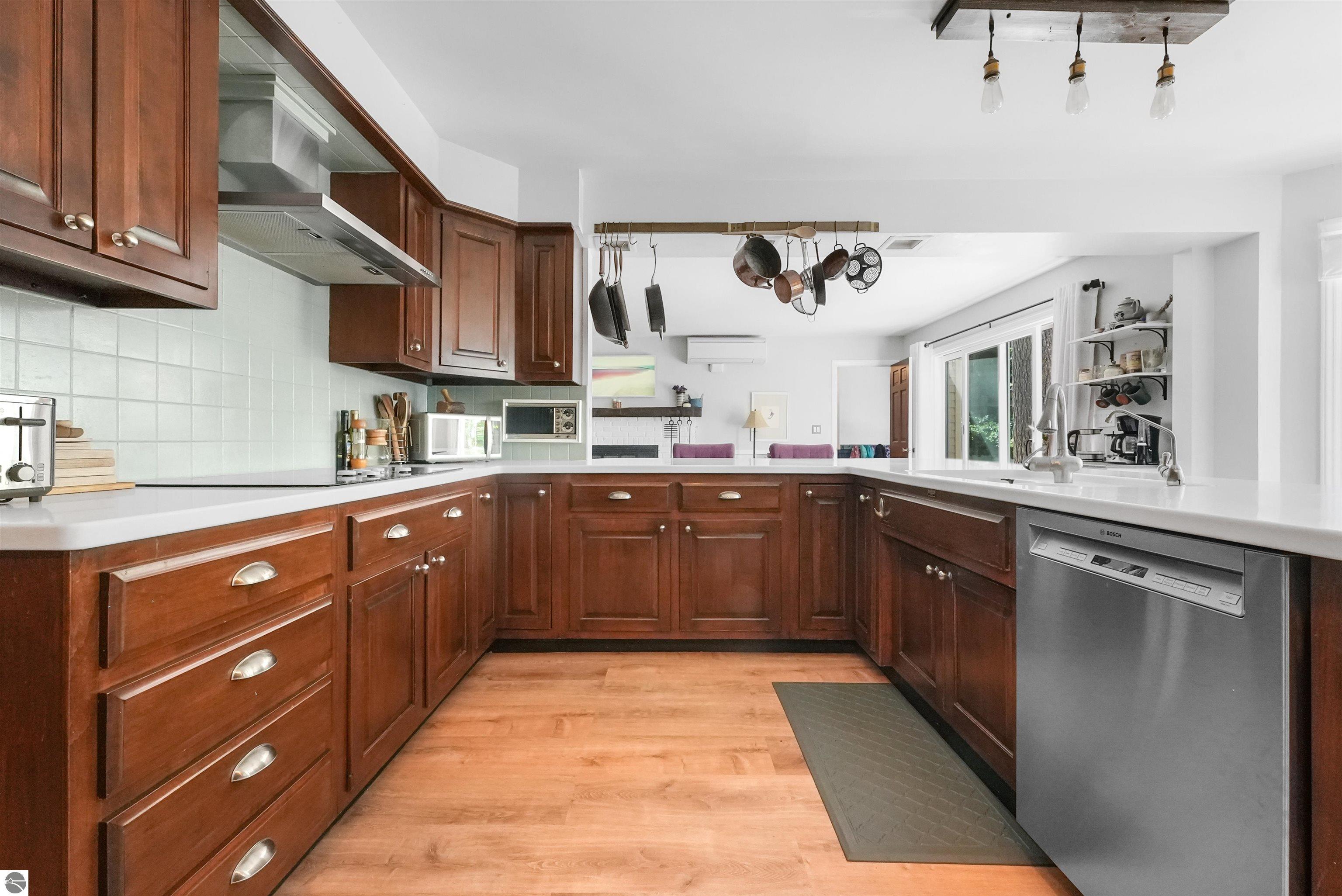 1310 Peninsula Court