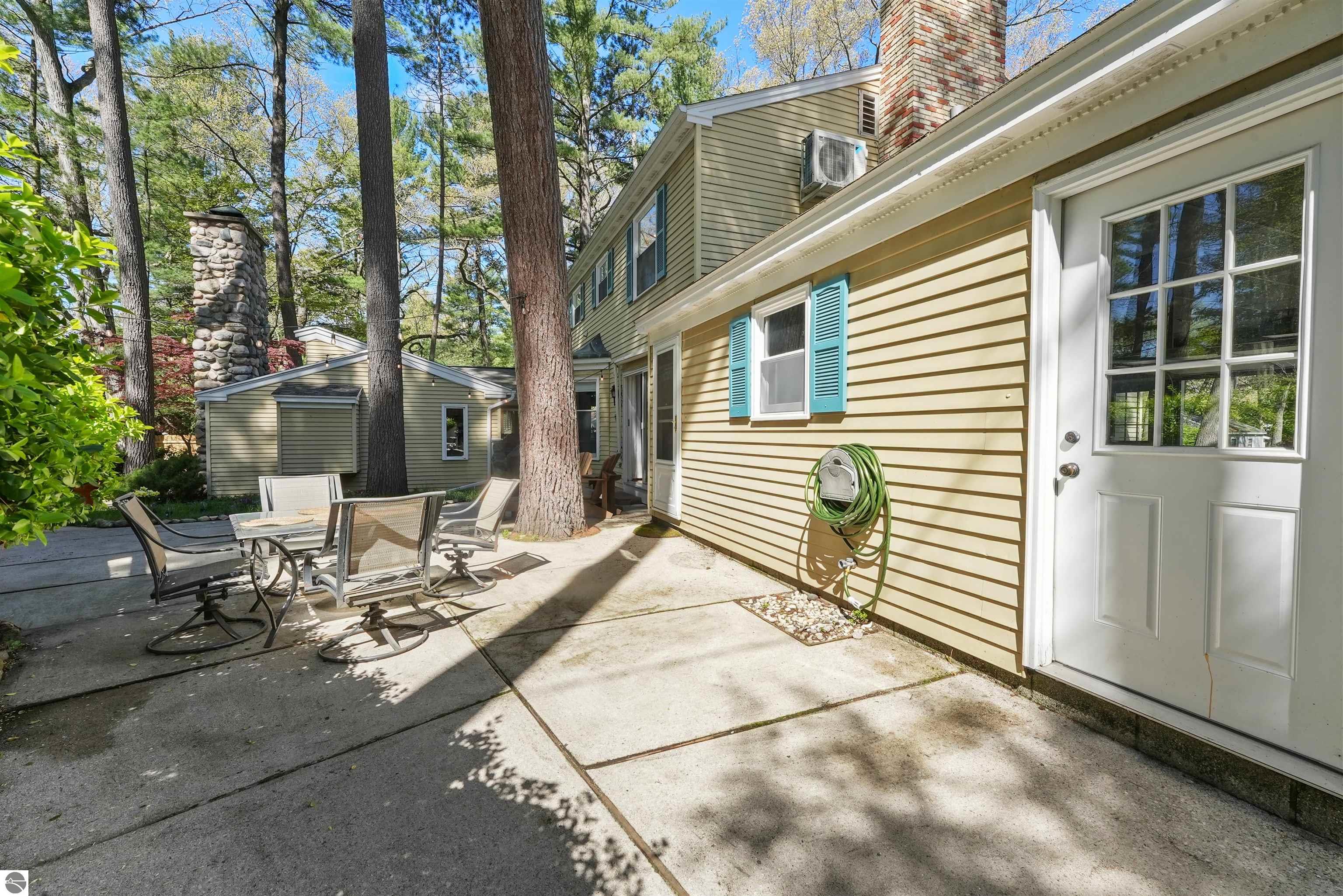 1310 Peninsula Court