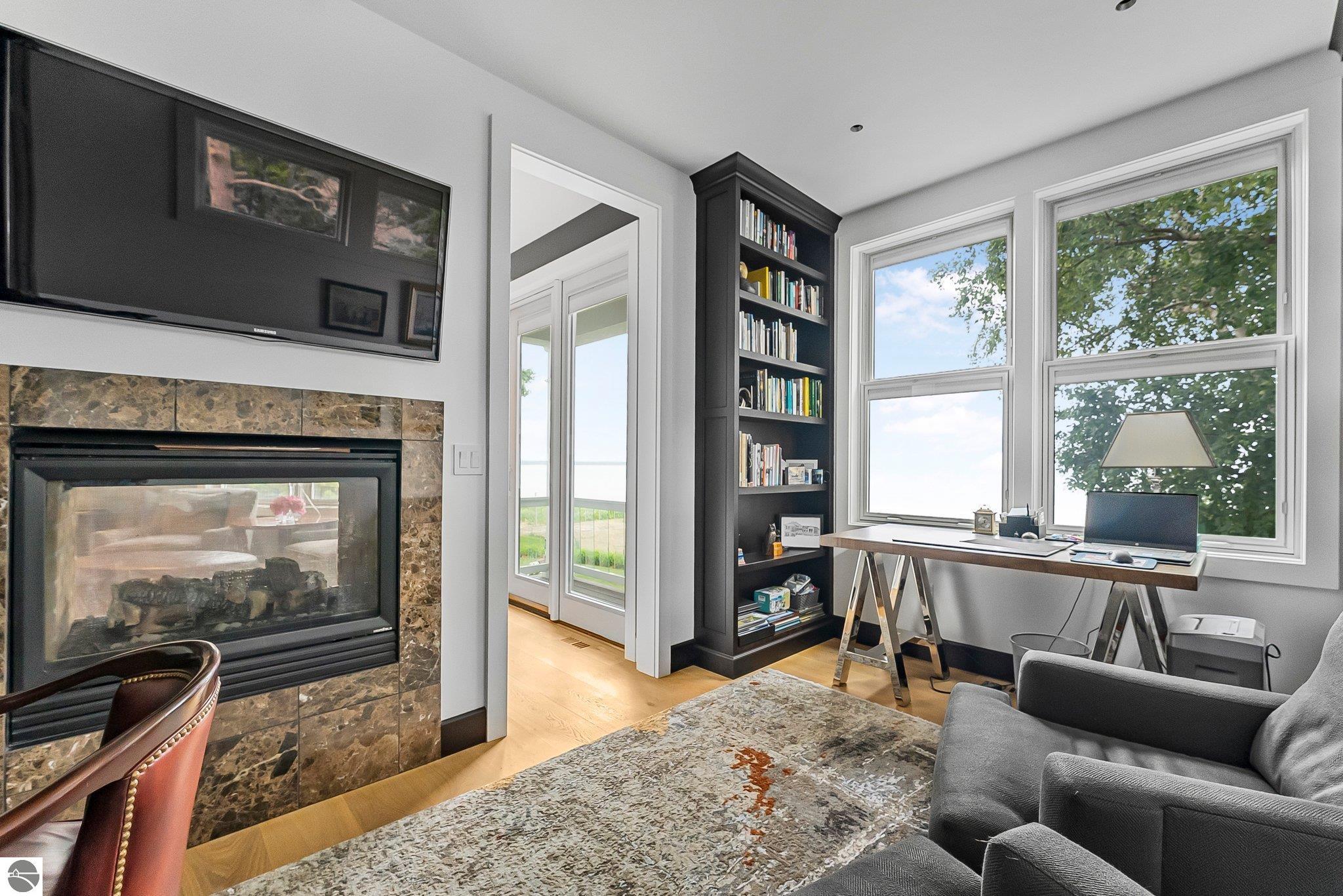 6709 E Wilderness Drive