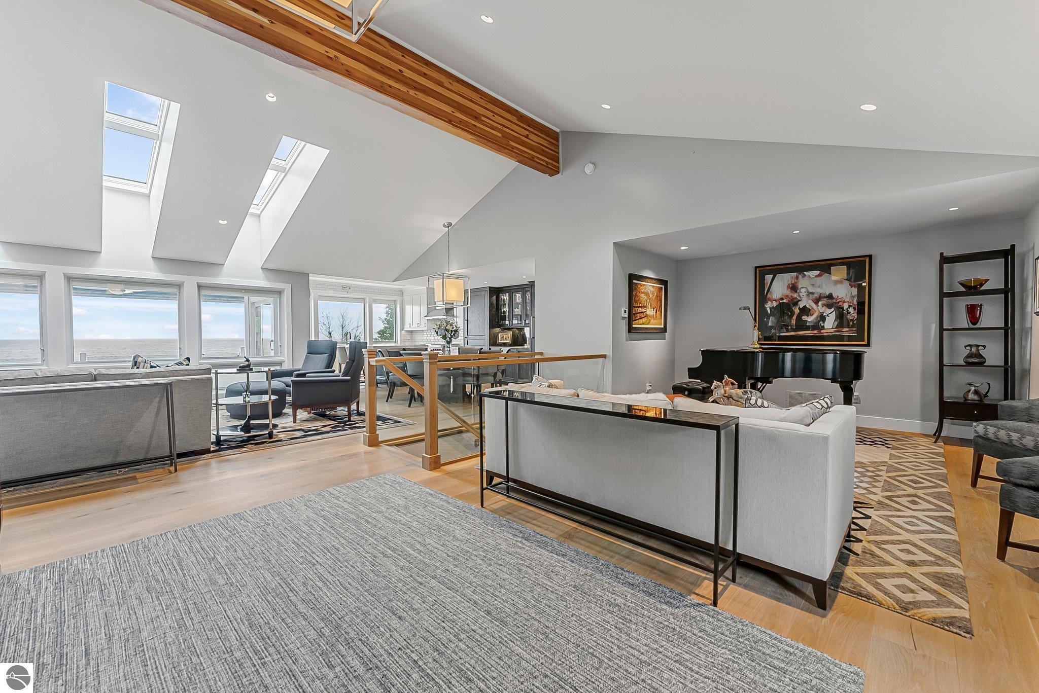 6709 E Wilderness Drive