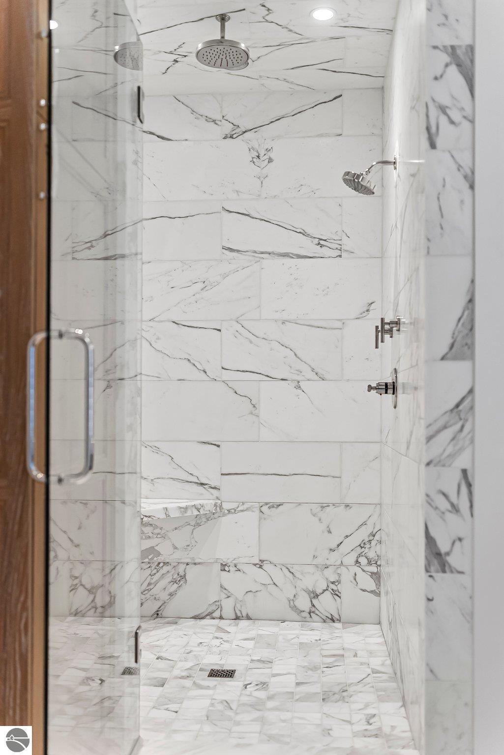 6709 E Wilderness Drive