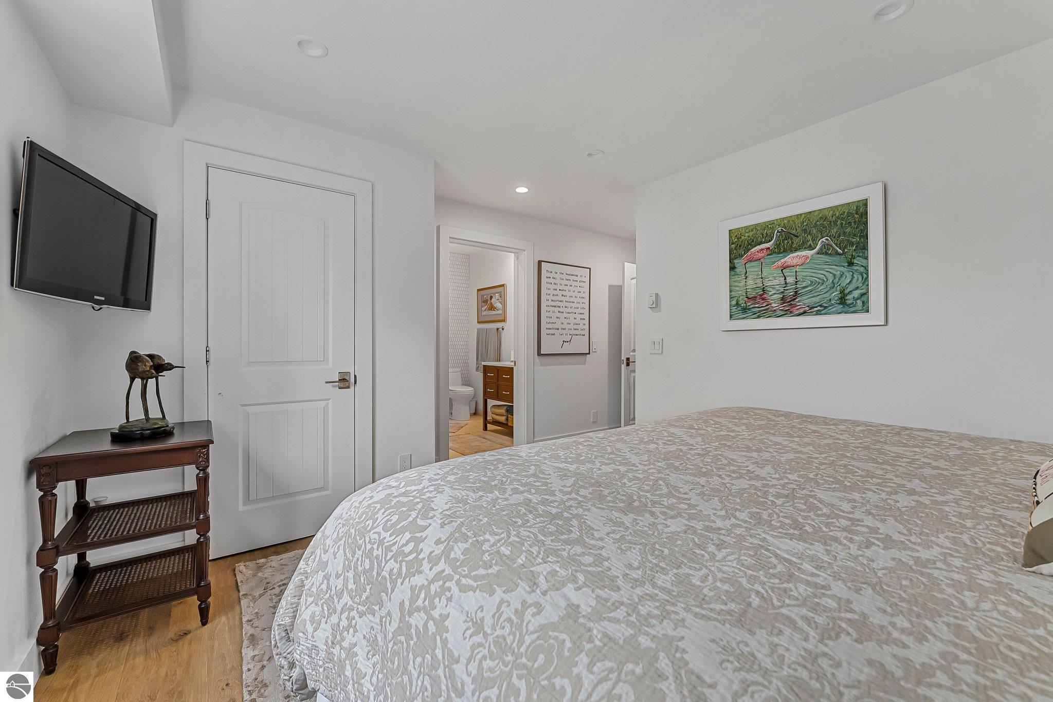 6709 E Wilderness Drive