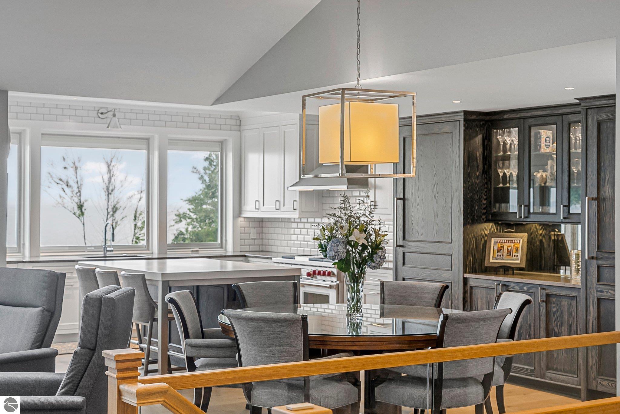 6709 E Wilderness Drive