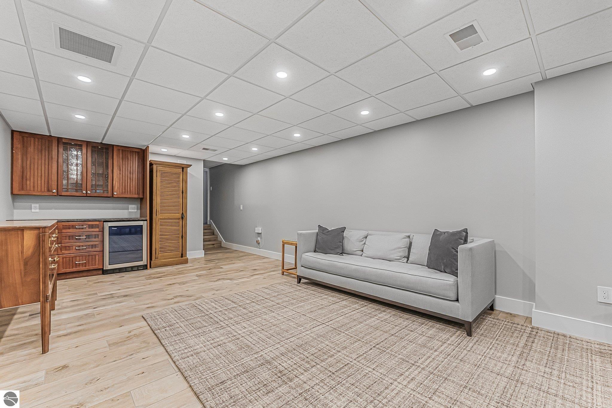 6709 E Wilderness Drive