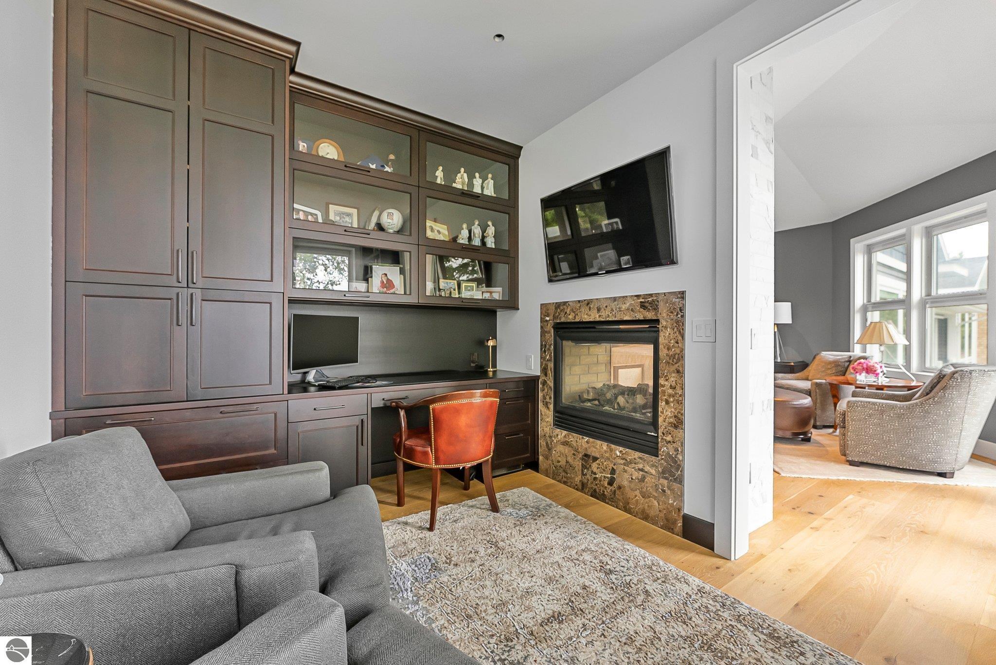 6709 E Wilderness Drive