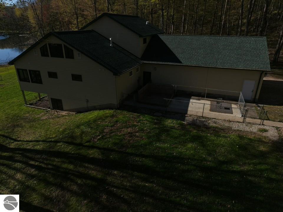 420 W Beech Bark Trail