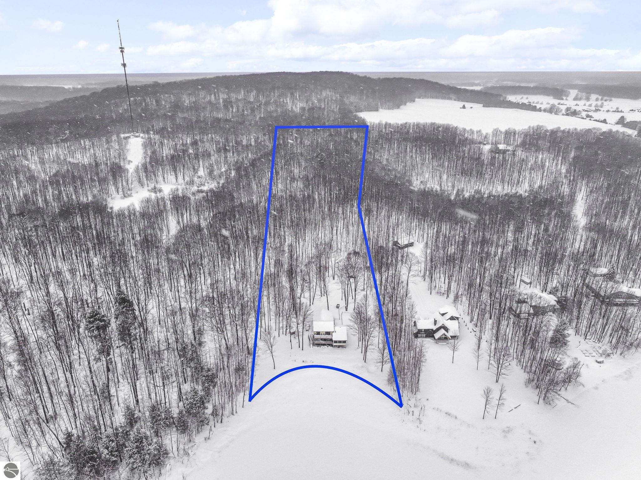 420 W Beech Bark Trail