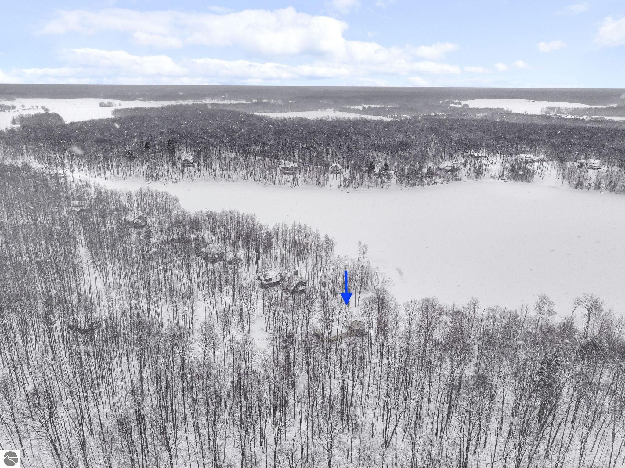 420 W Beech Bark Trail