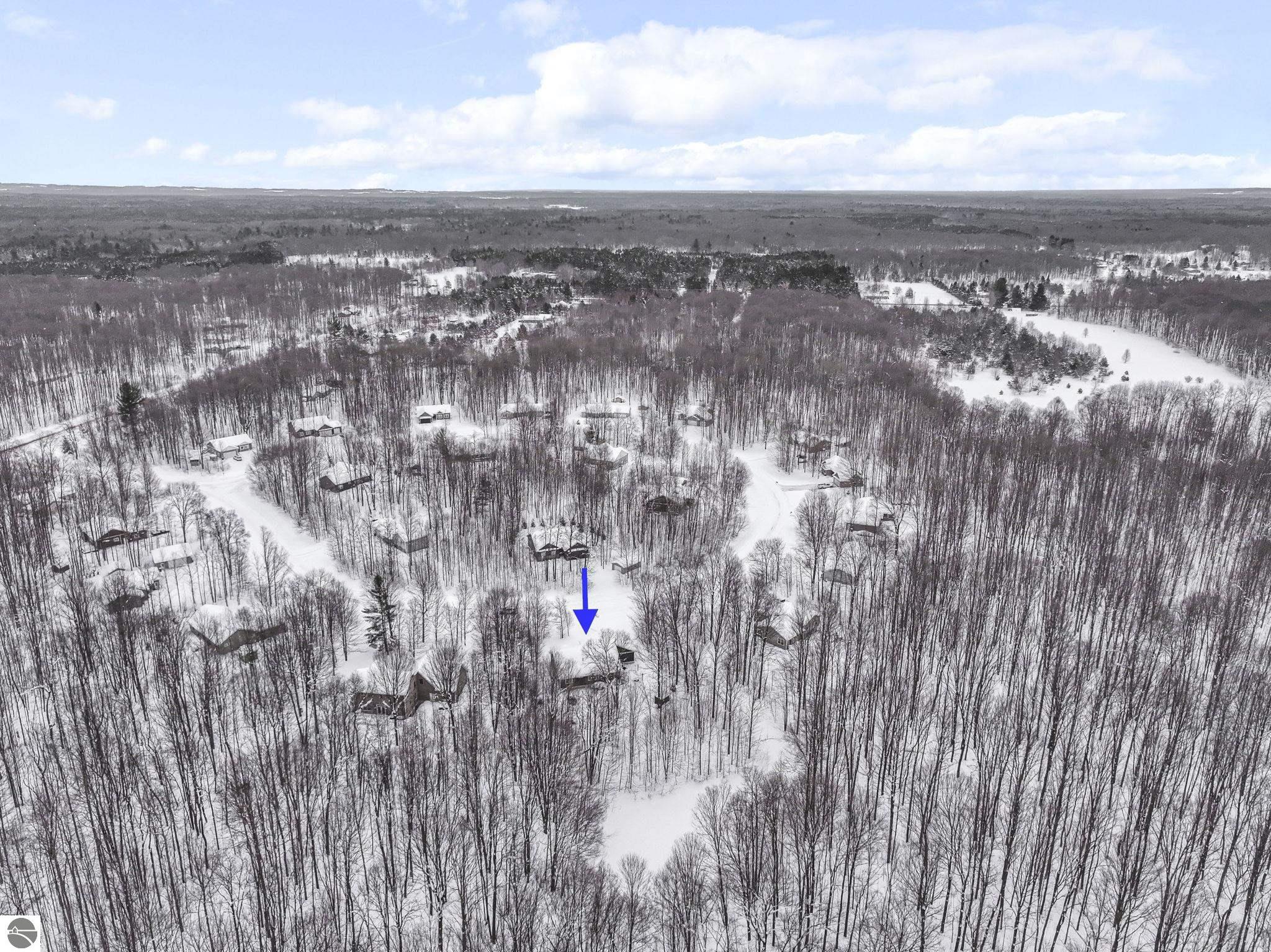 3364 Inland Oaks Drive S