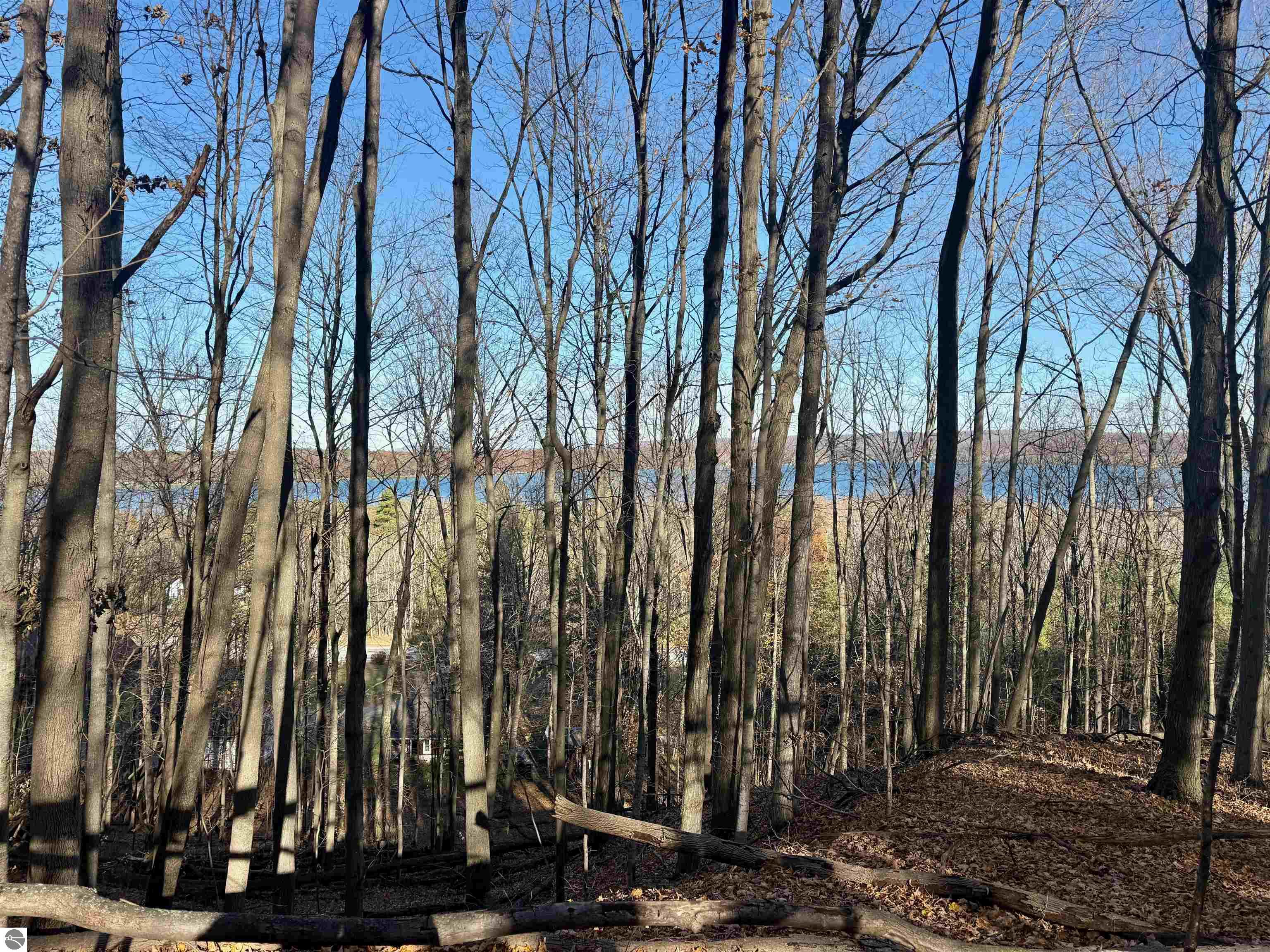 000 W Harbor Highway