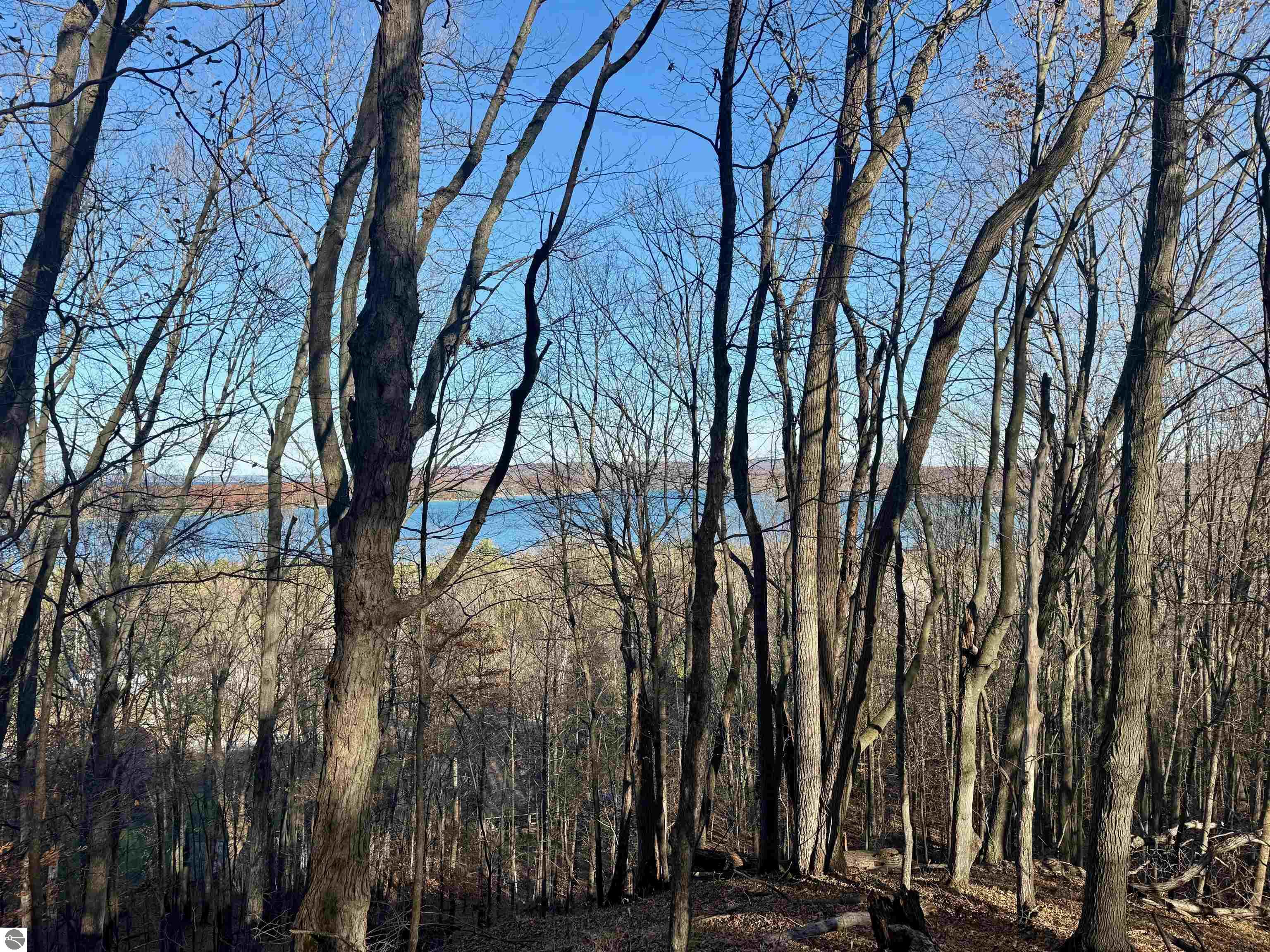 000 W Harbor Highway