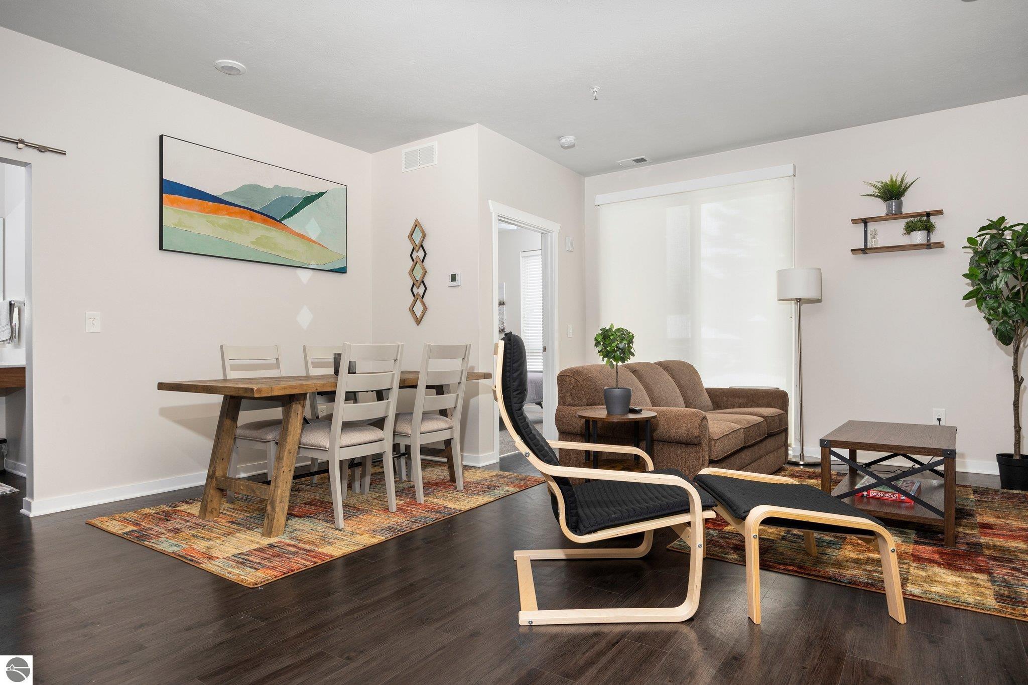 630-105 S Garfield Avenue # 105