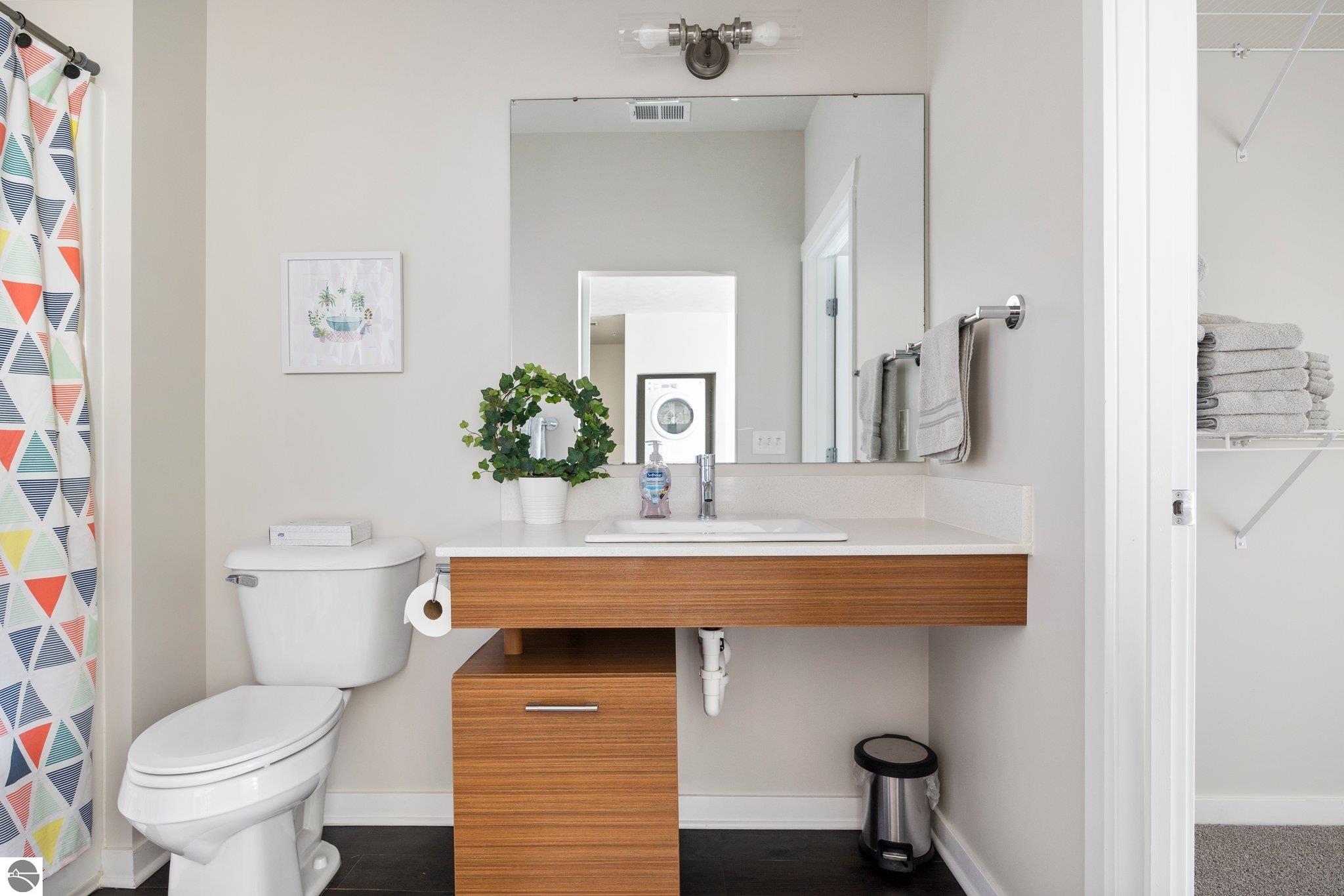 630-105 S Garfield Avenue # 105