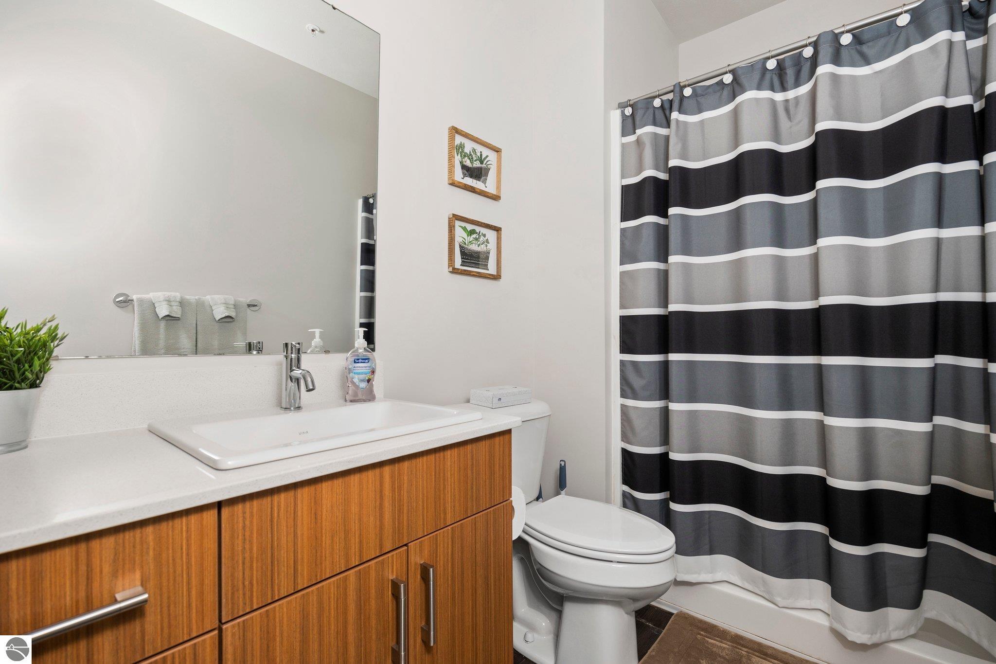 630-105 S Garfield Avenue # 105