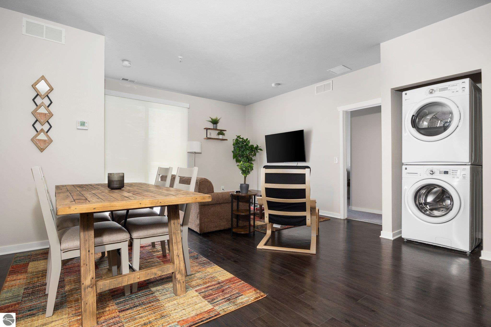 630-105 S Garfield Avenue # 105