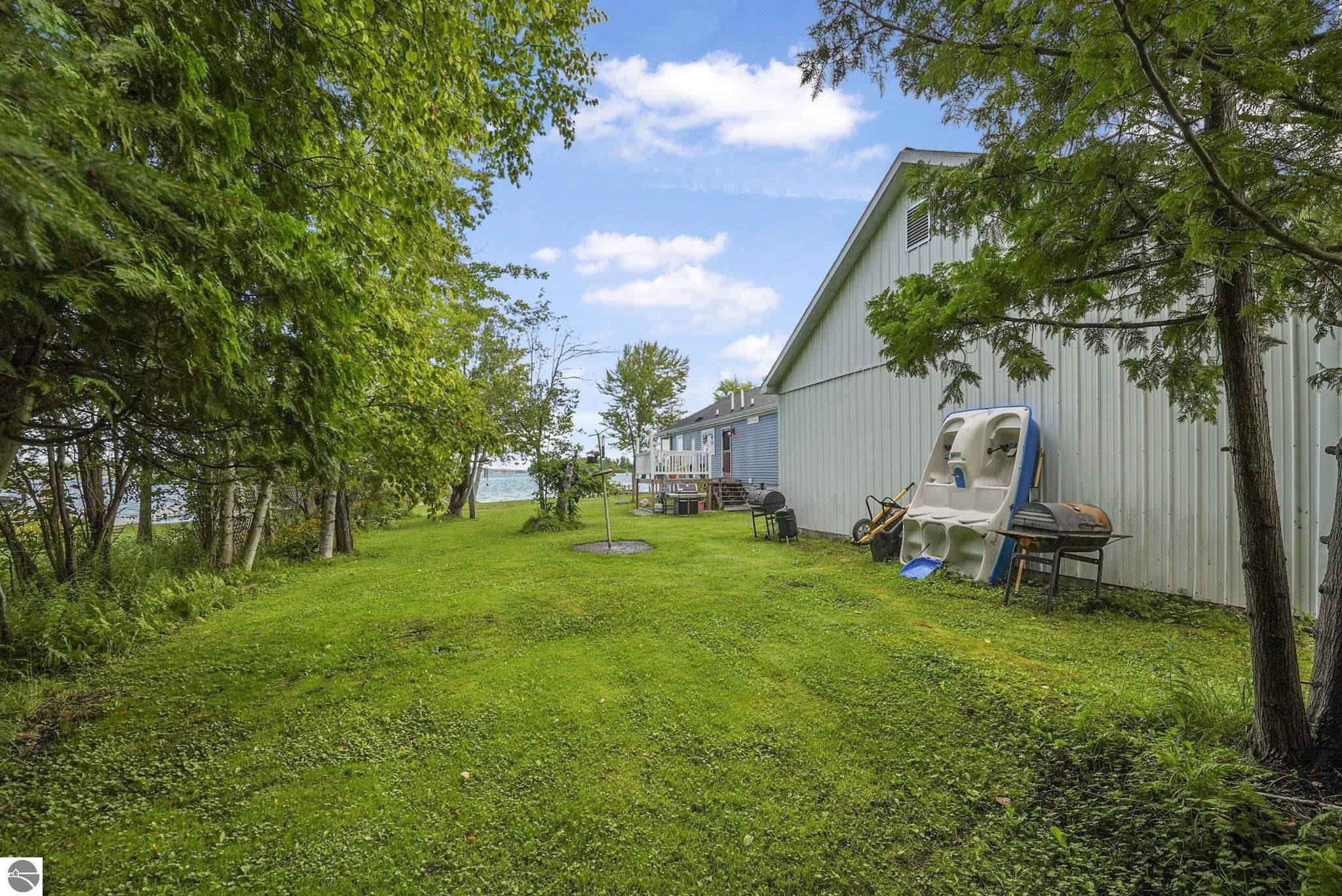 9850 S Perrins Landing Drive