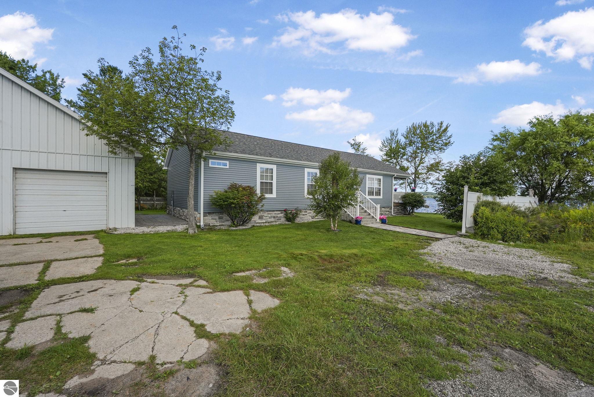 9850 S Perrins Landing Drive