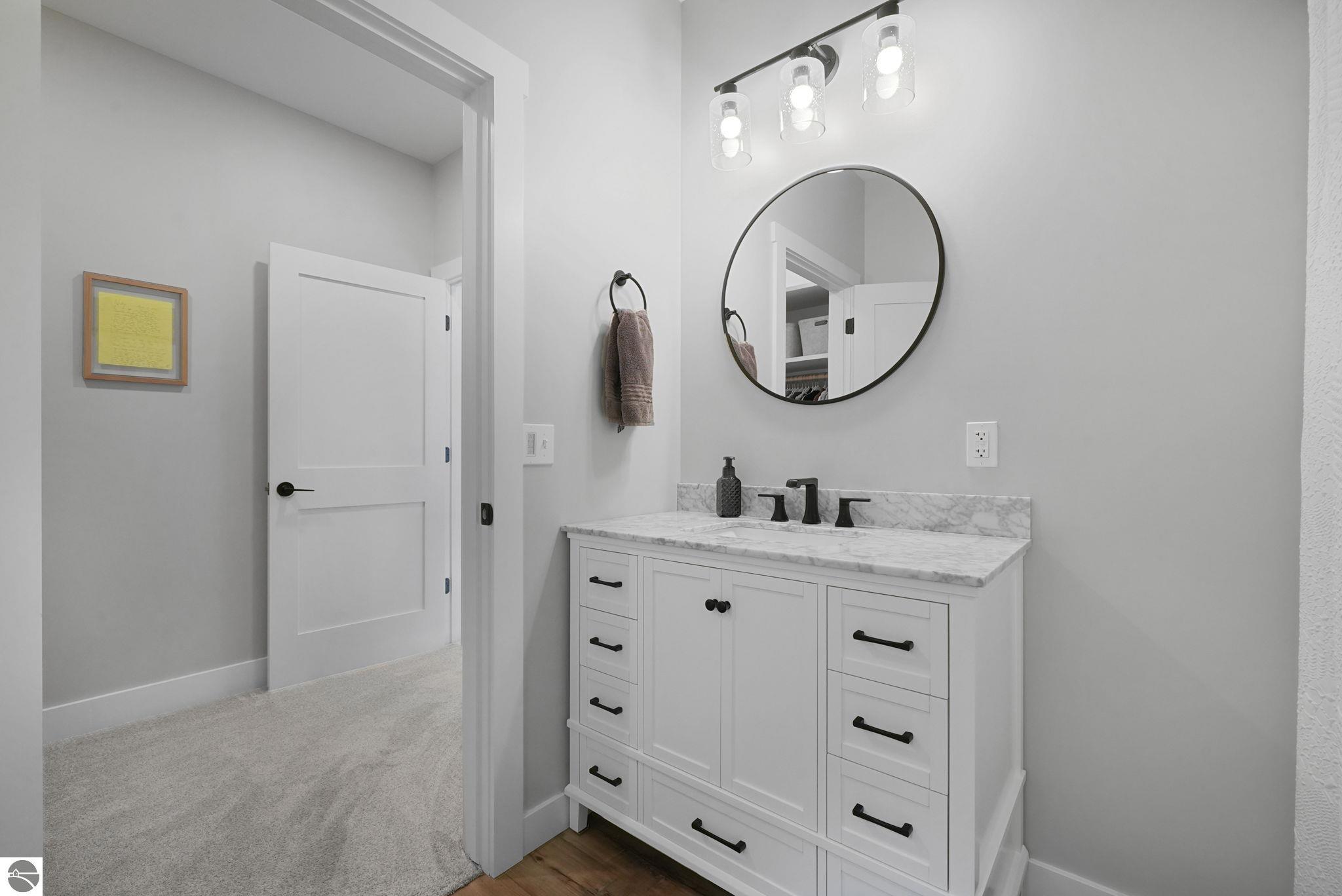 7661 Switchback Trail