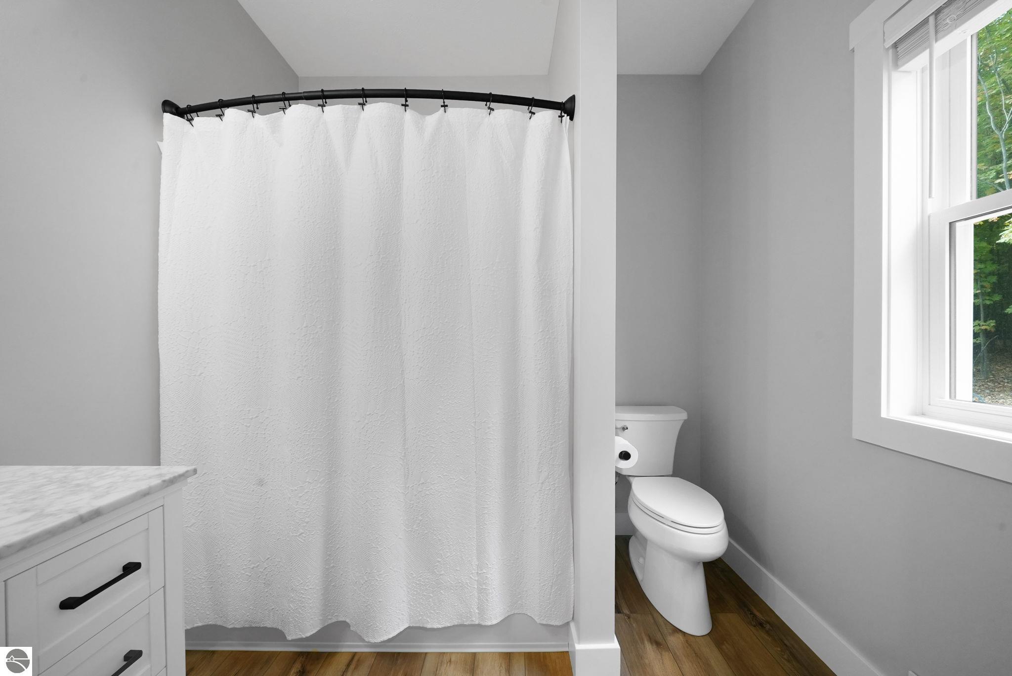 7661 Switchback Trail