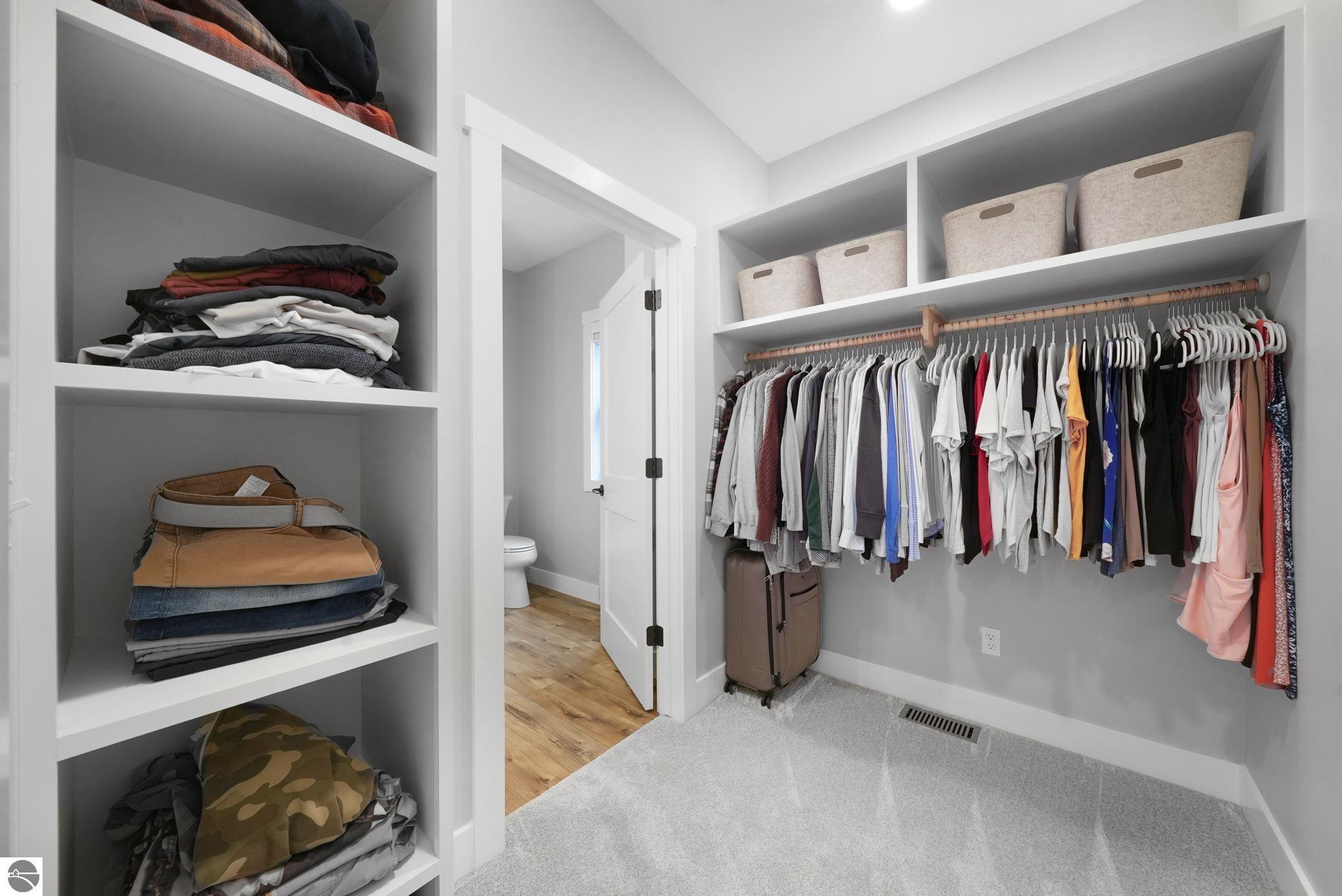 7661 Switchback Trail