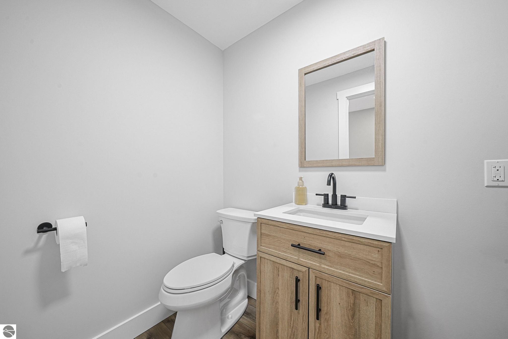 7661 Switchback Trail